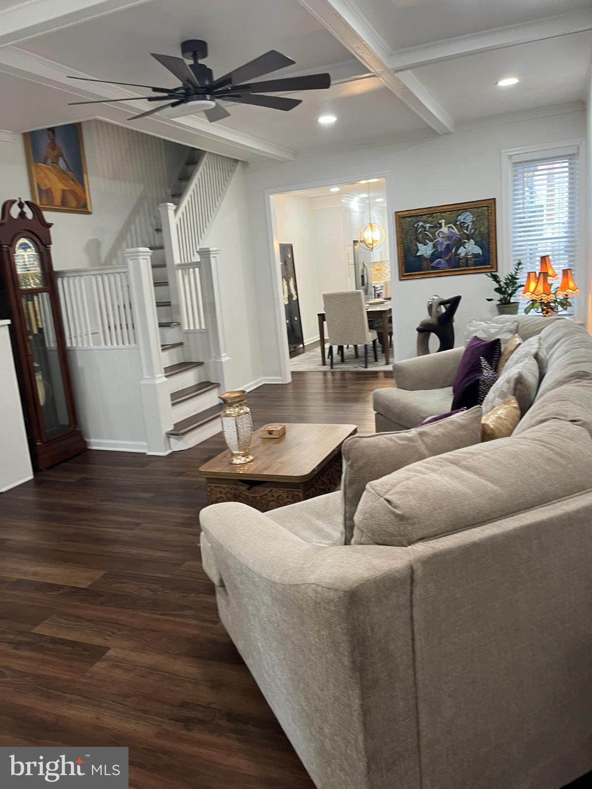 5929 CHRISTIAN STREET