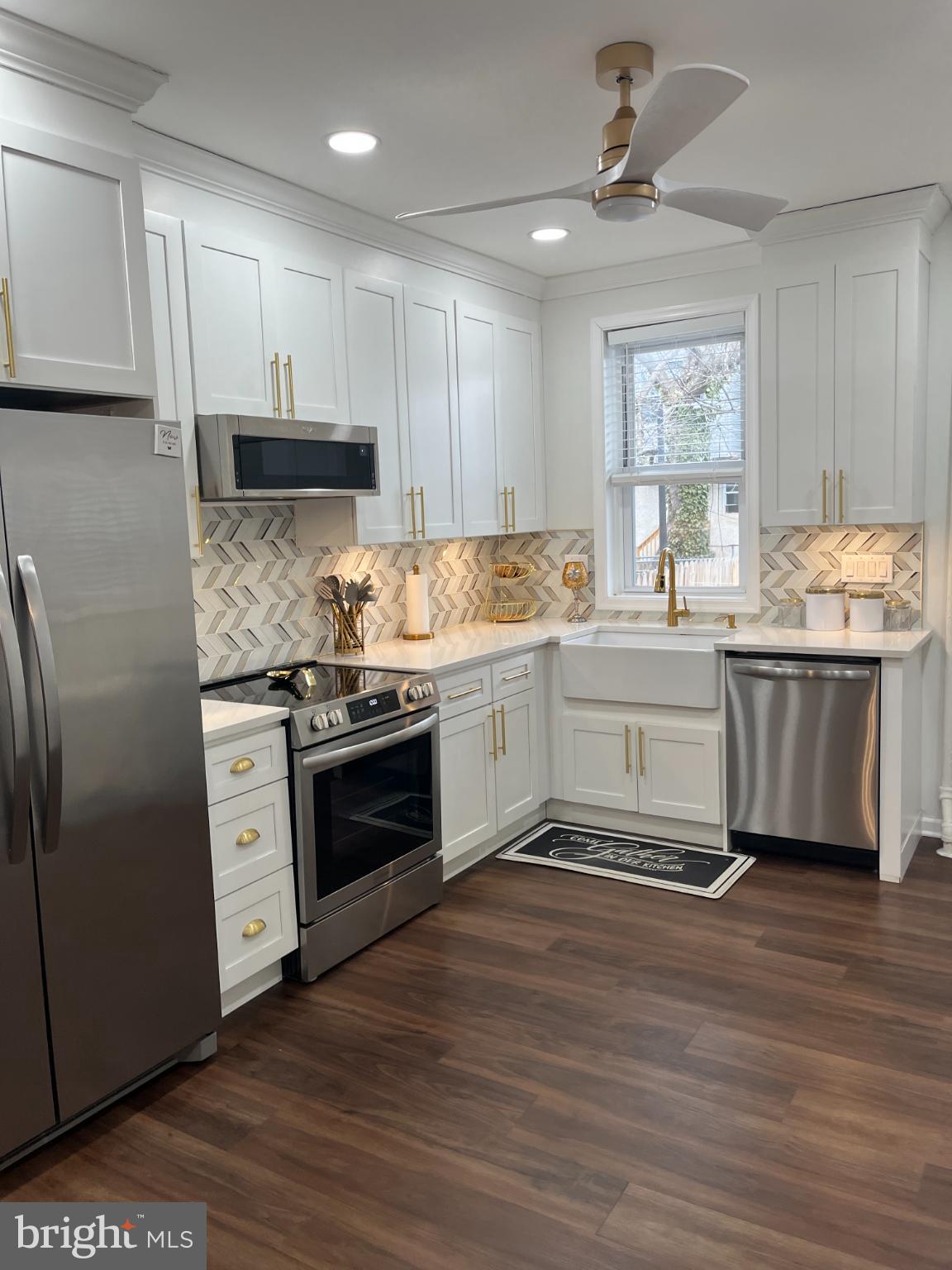 COBBS CREEK - Residential