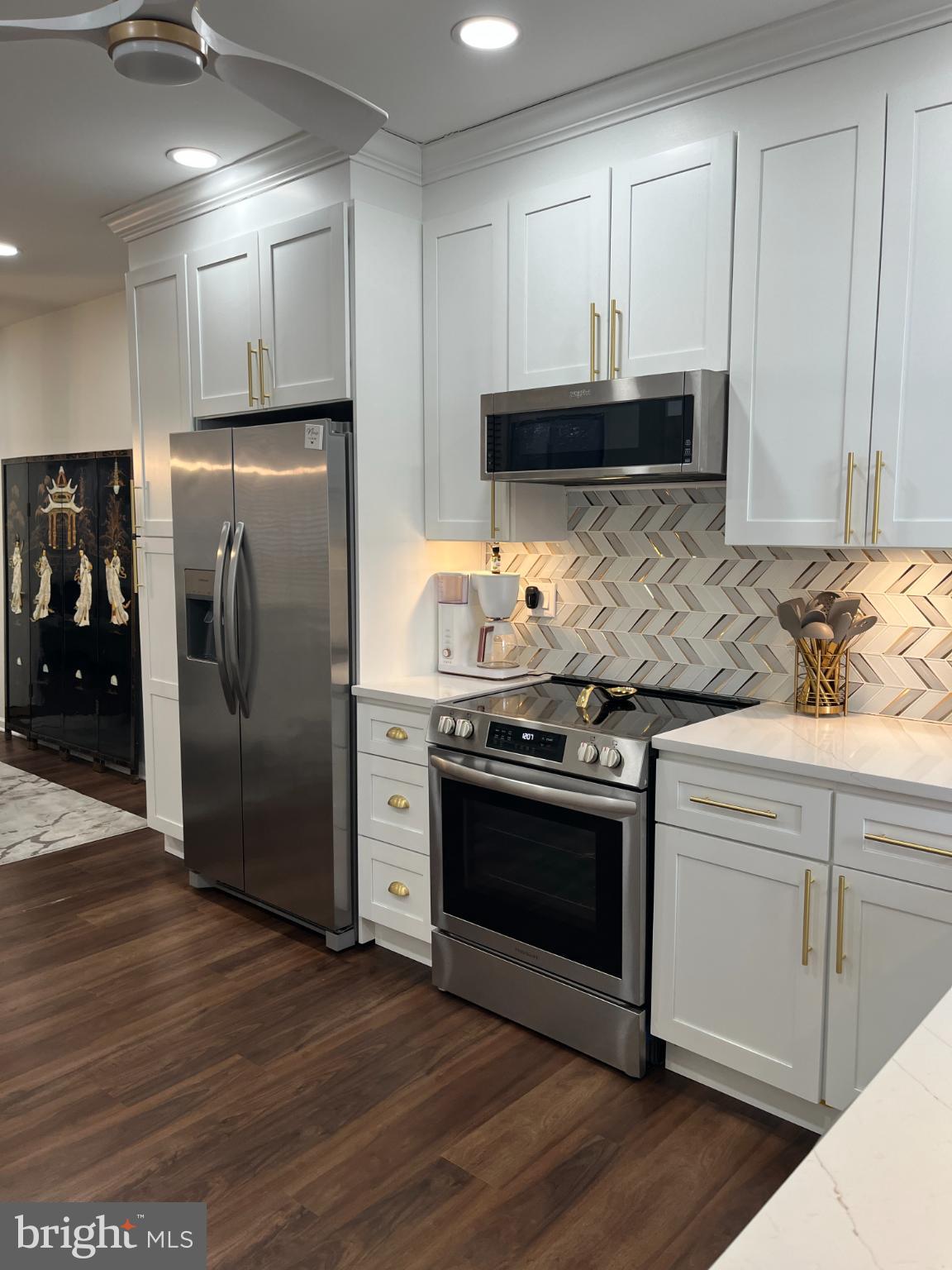 COBBS CREEK - Residential