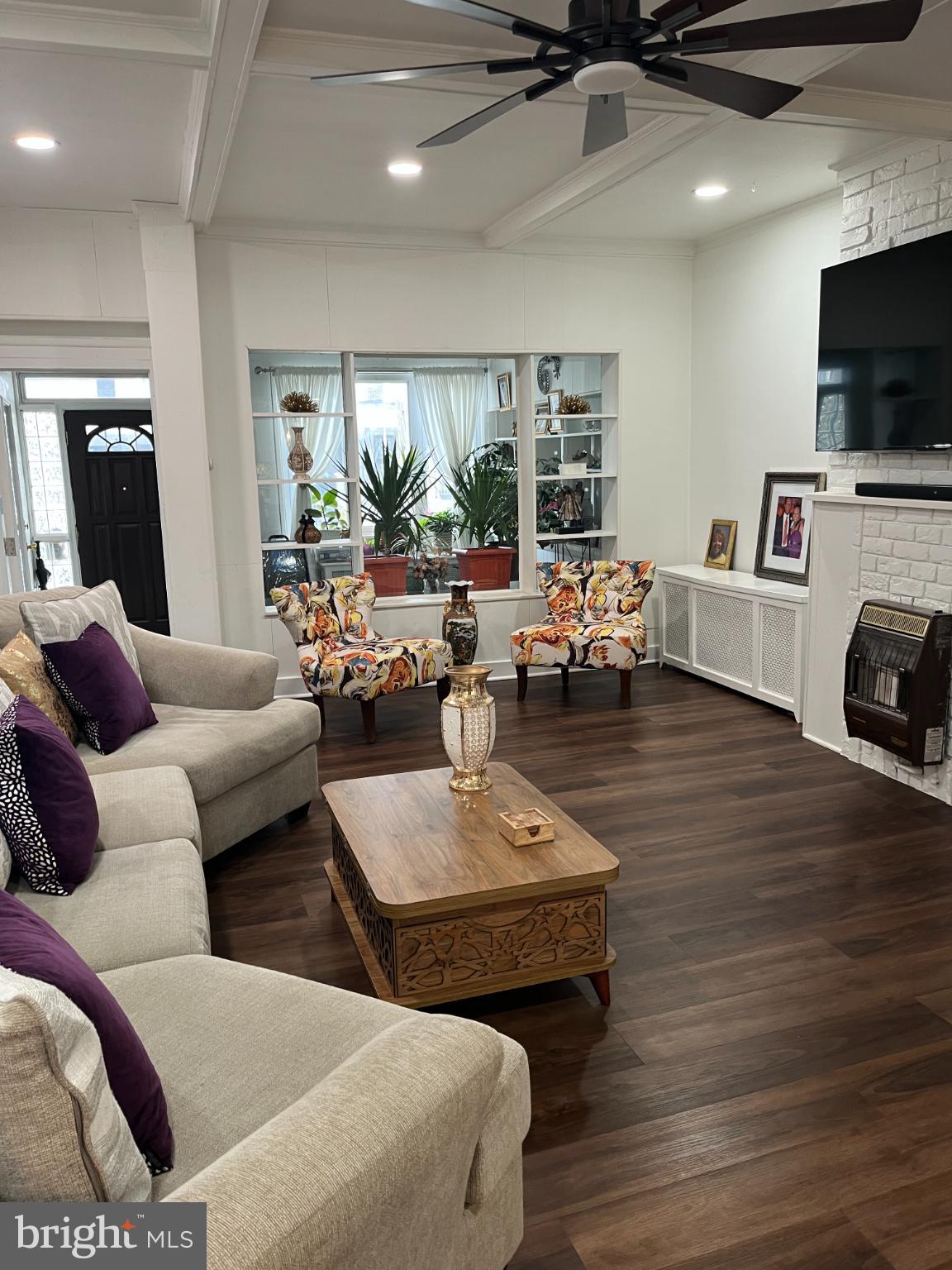 COBBS CREEK - Residential