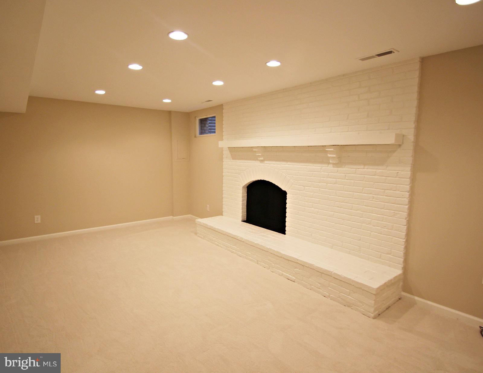 STONEHURST - Residential