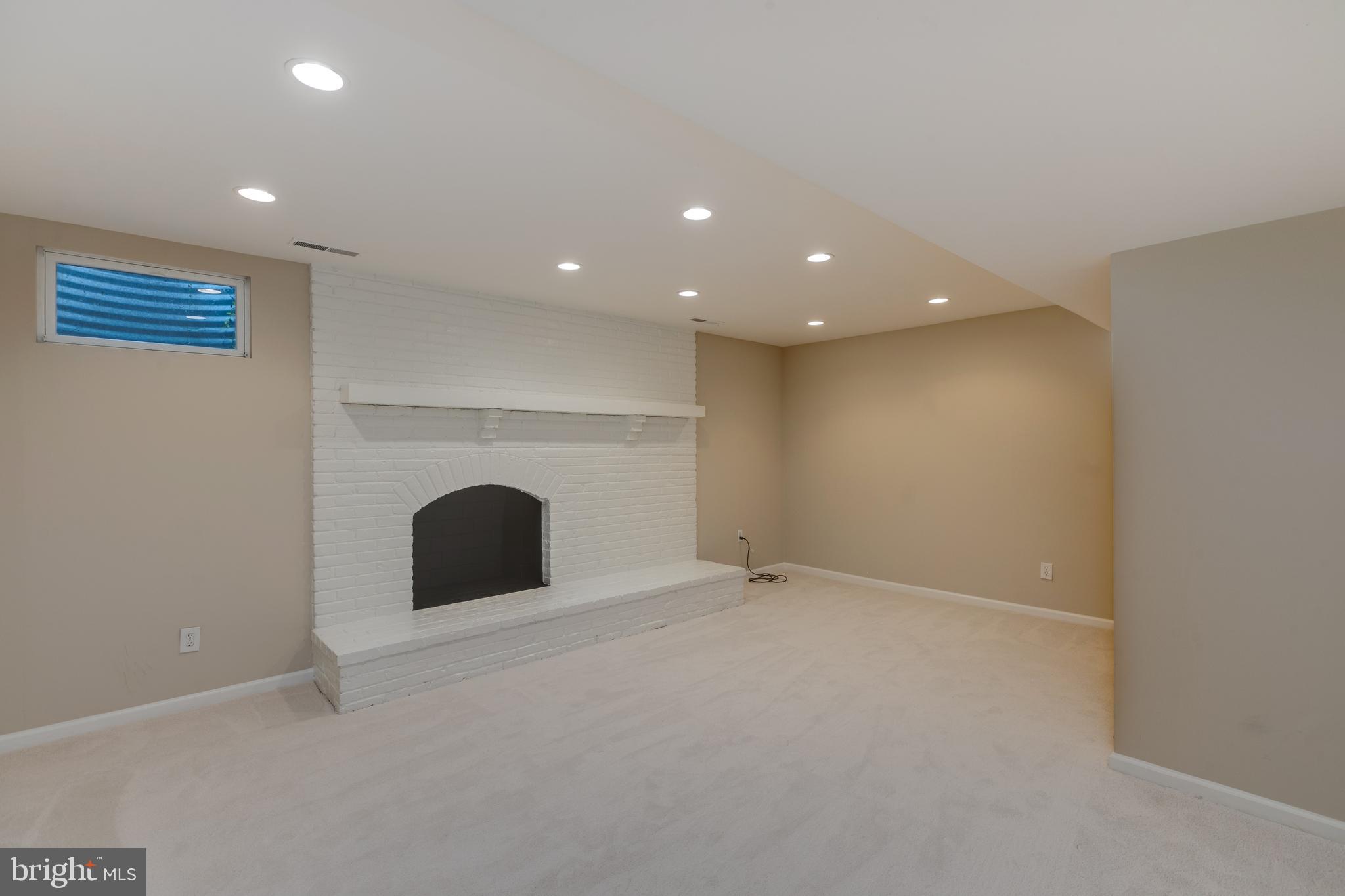 STONEHURST - Residential