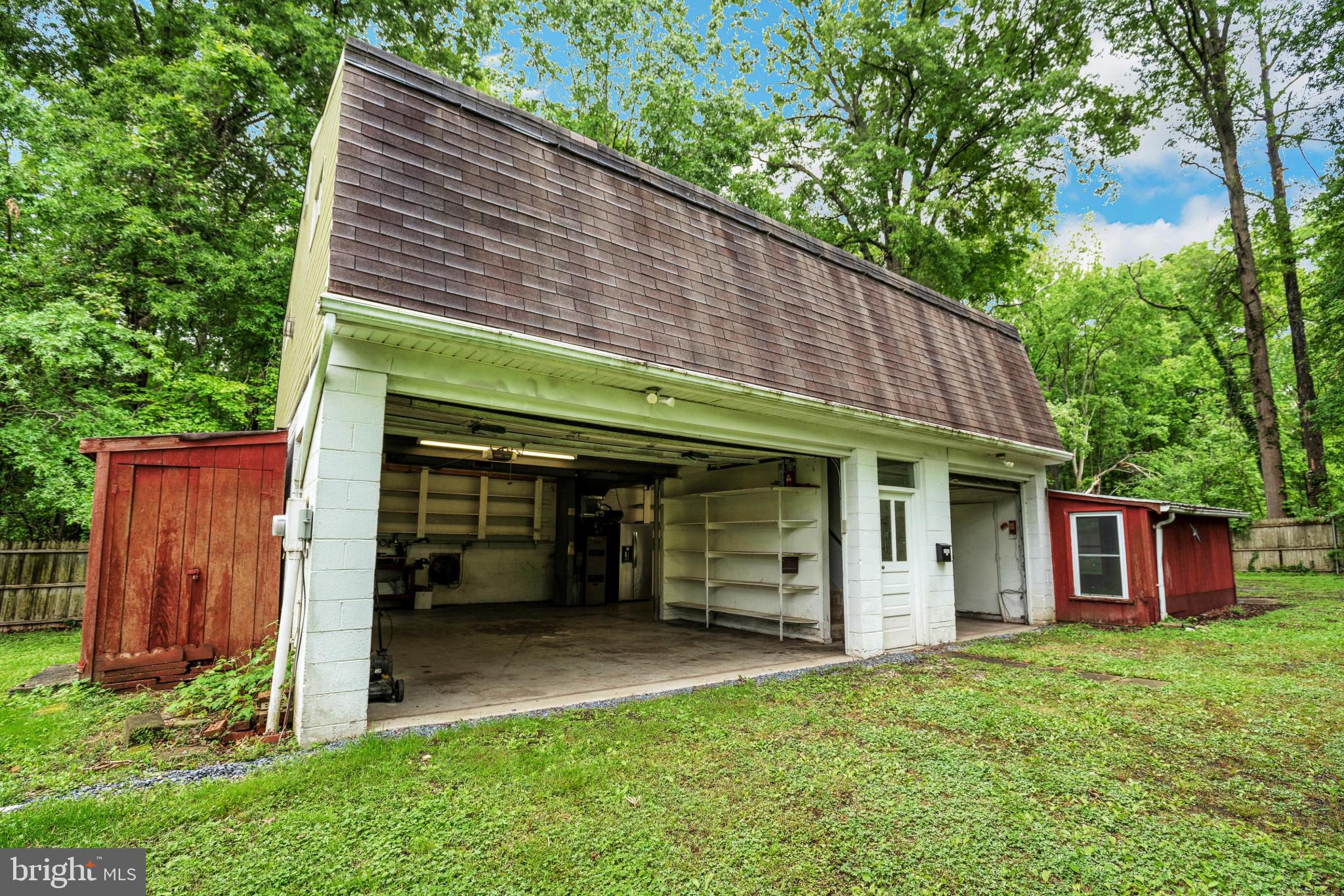 CALVERT MANOR- 1ST ADDN - Residential