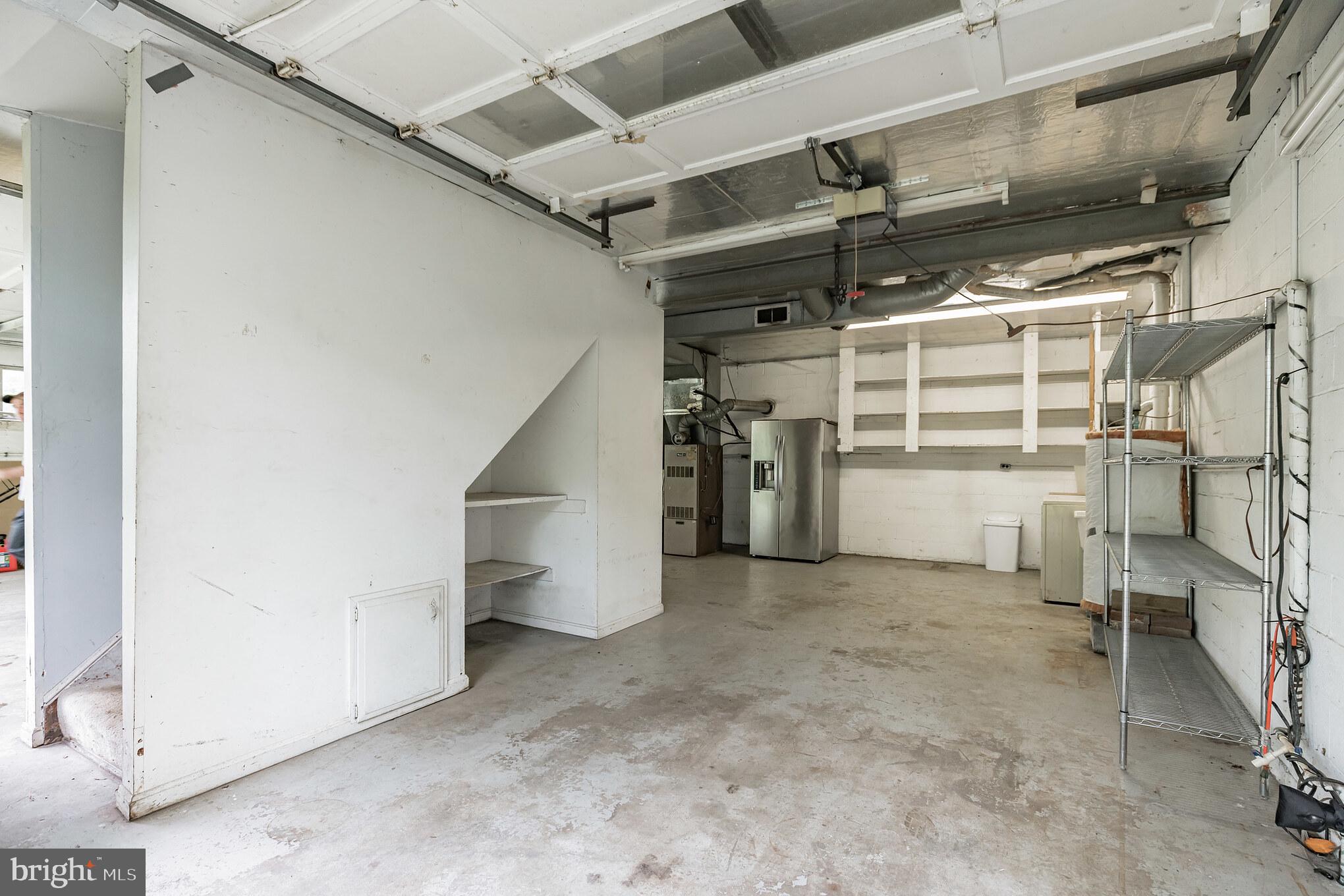 CALVERT MANOR- 1ST ADDN - Residential