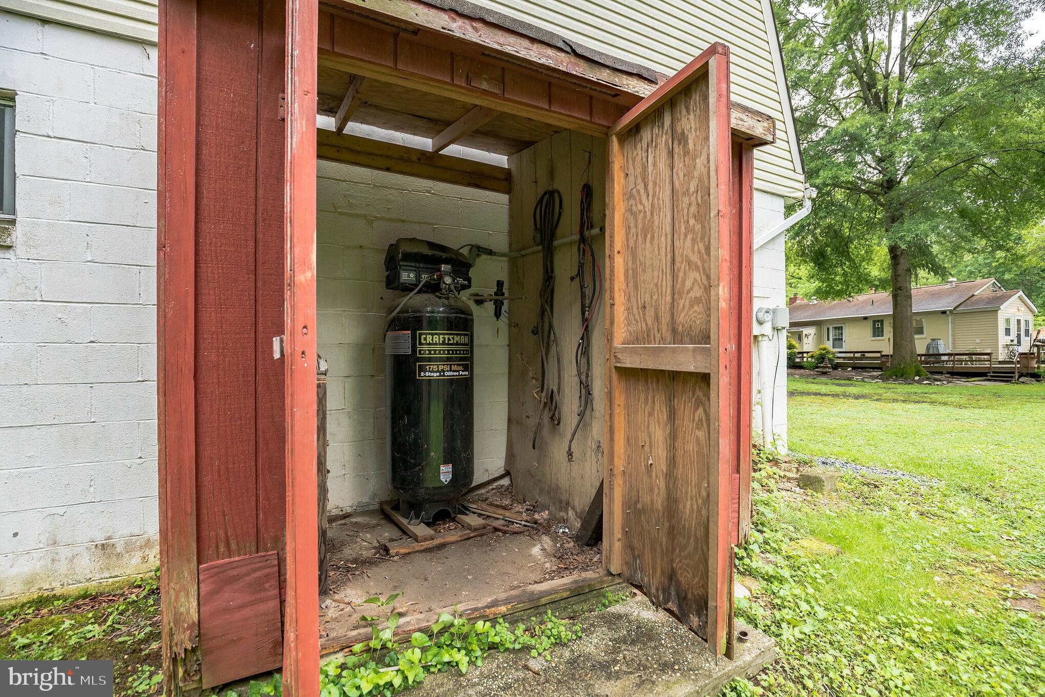 CALVERT MANOR- 1ST ADDN - Residential