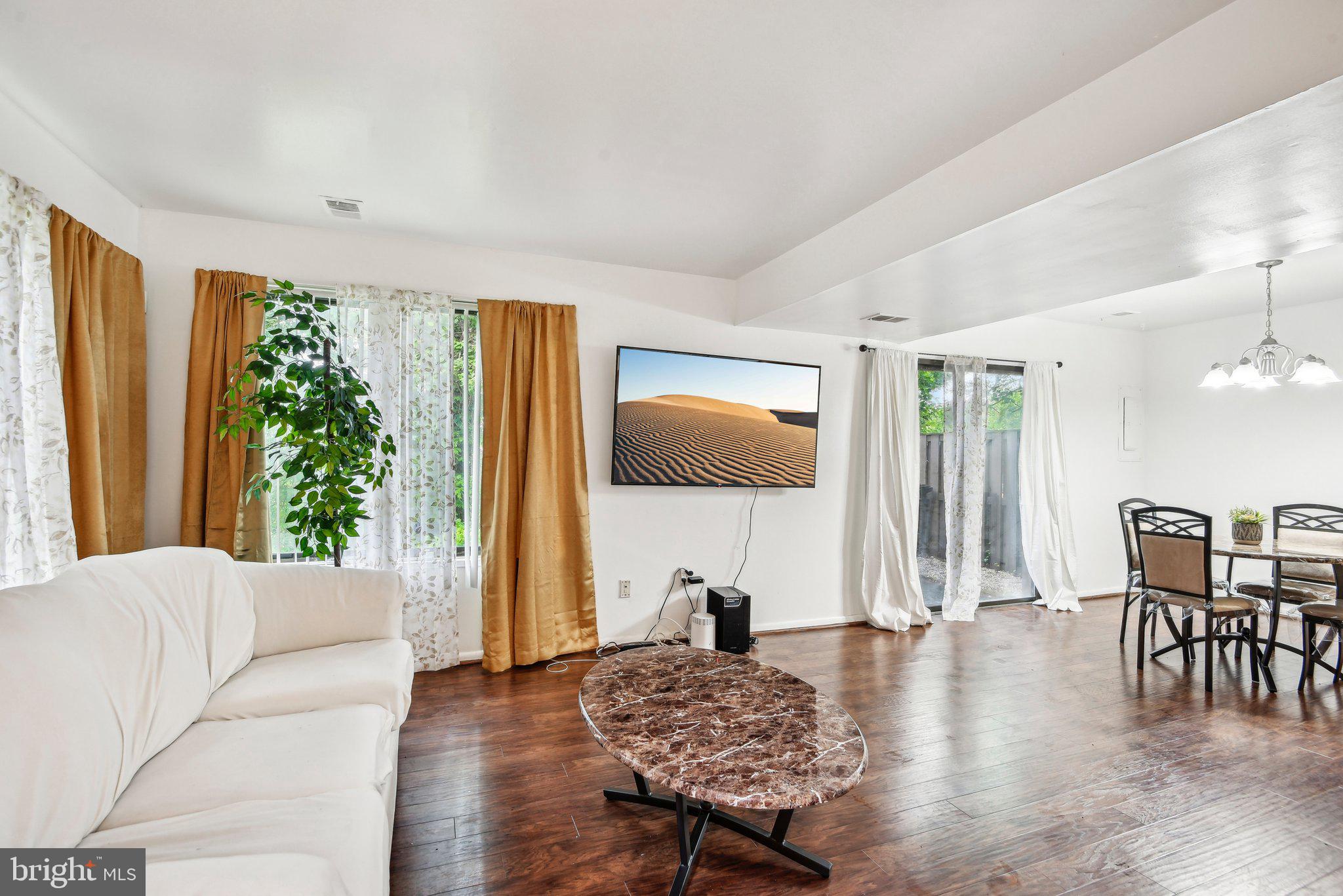 28 CABLE HOLLOW WAY 47-3