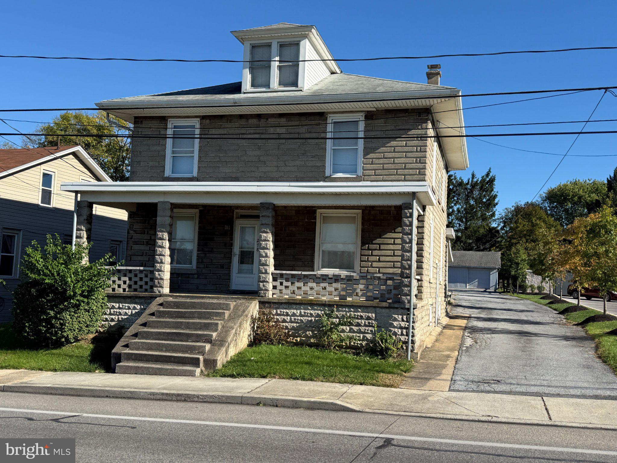 278 LOWTHER STREET