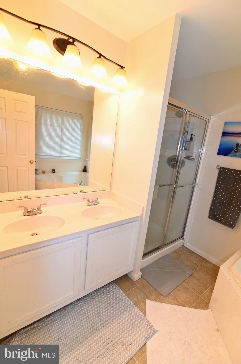 CHANEYS CHOICE - Residential