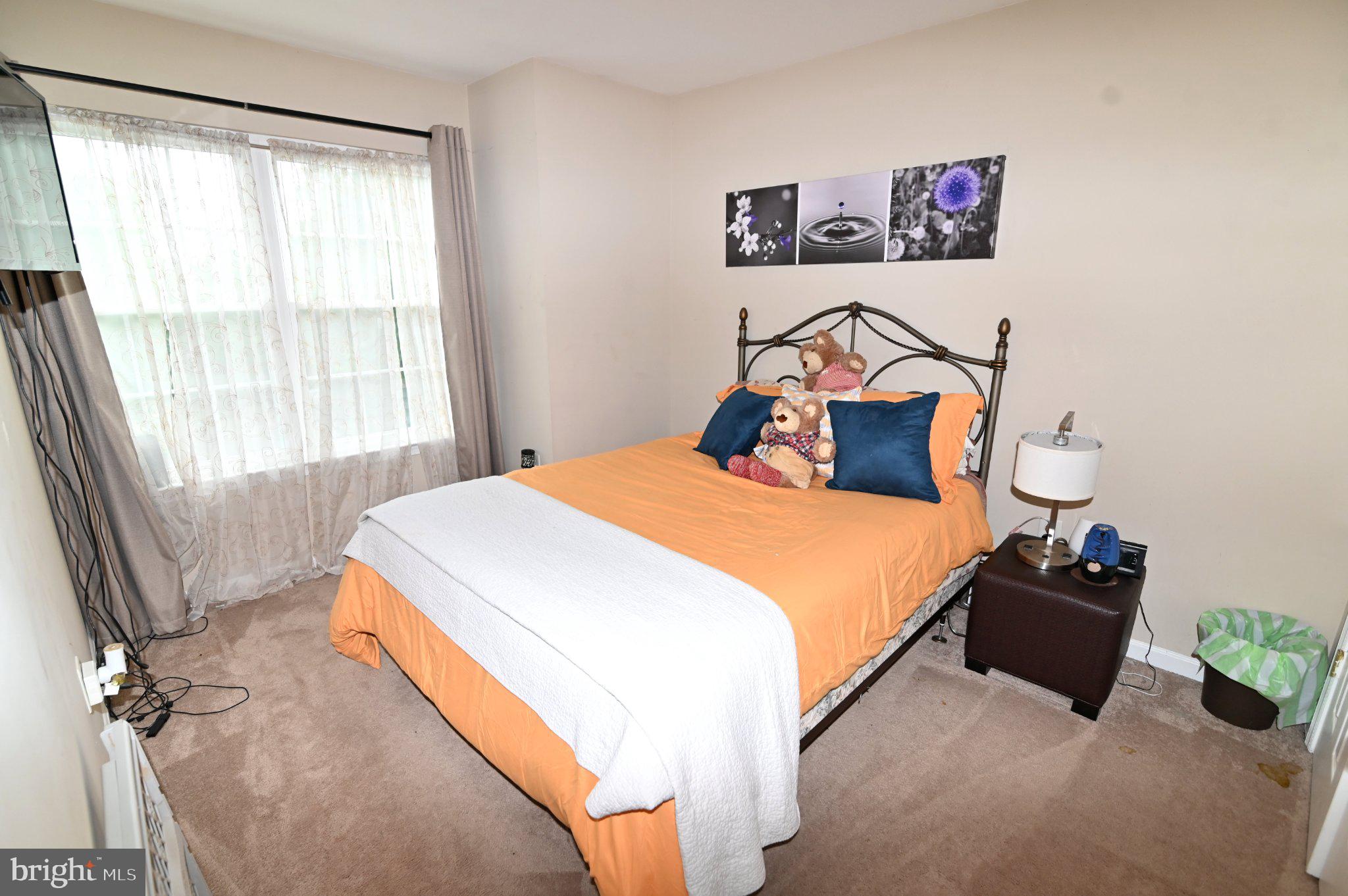 CHANEYS CHOICE - Residential