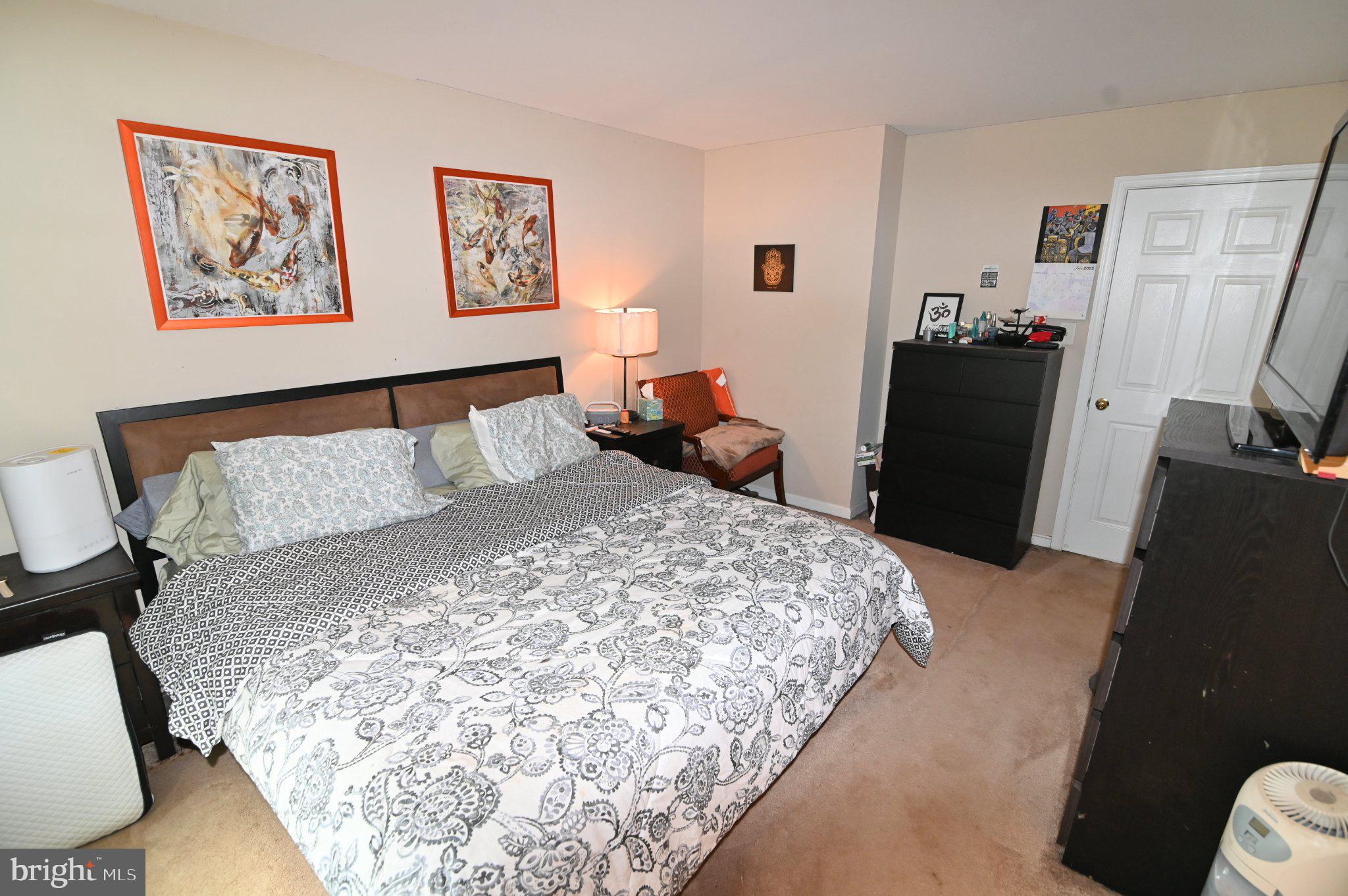 CHANEYS CHOICE - Residential