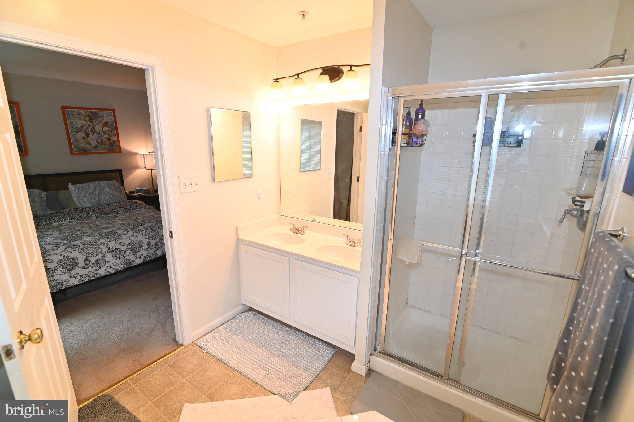 CHANEYS CHOICE - Residential