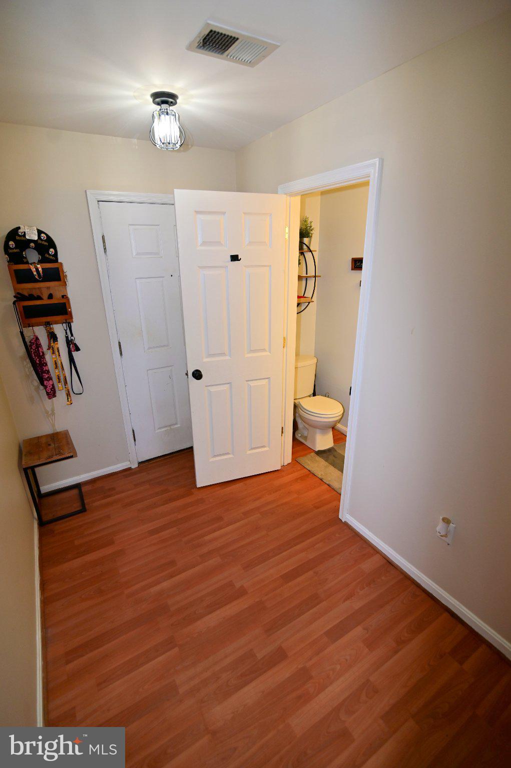 CHANEYS CHOICE - Residential