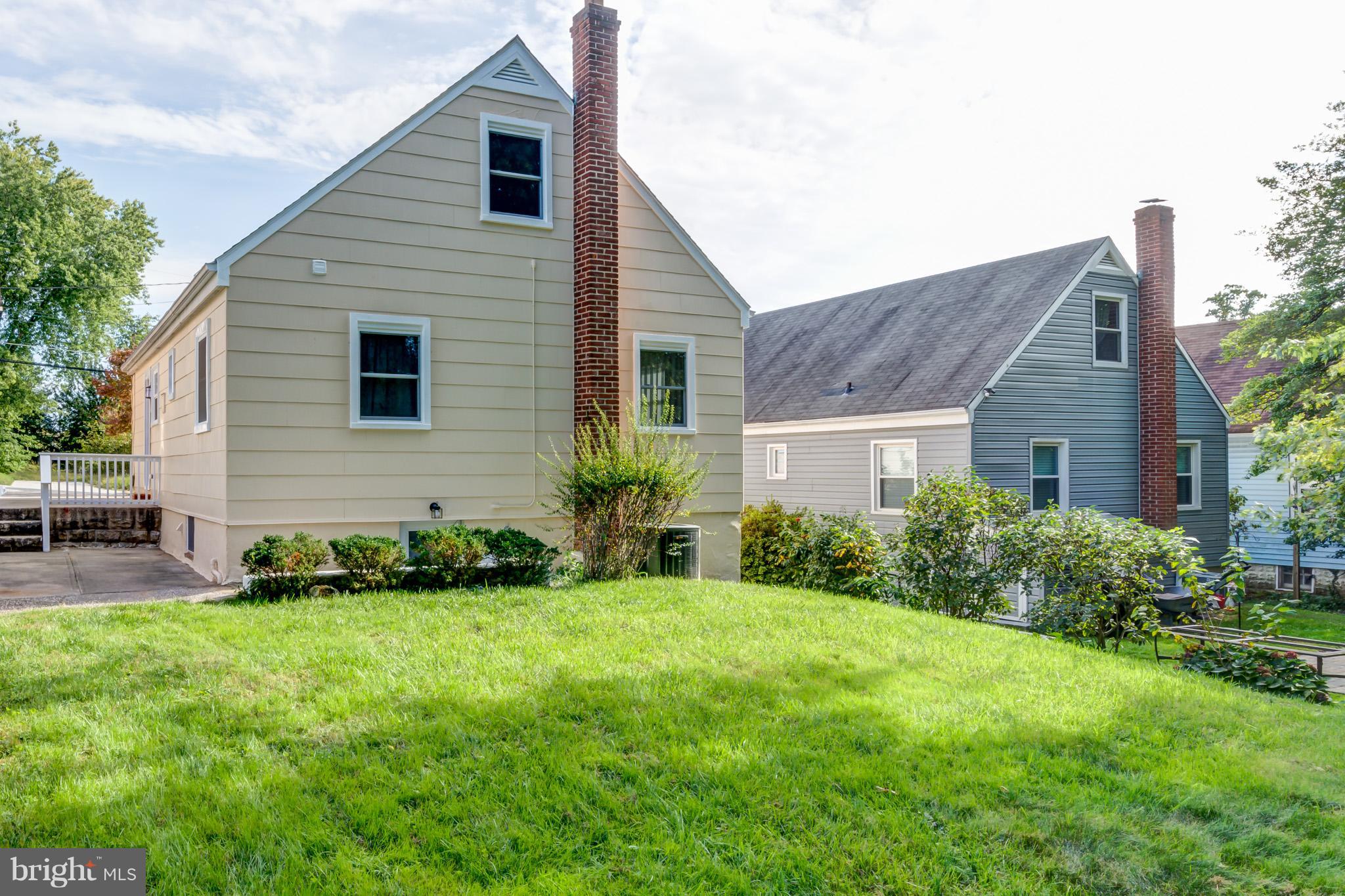 CALIFORNIA GROVE - Residential