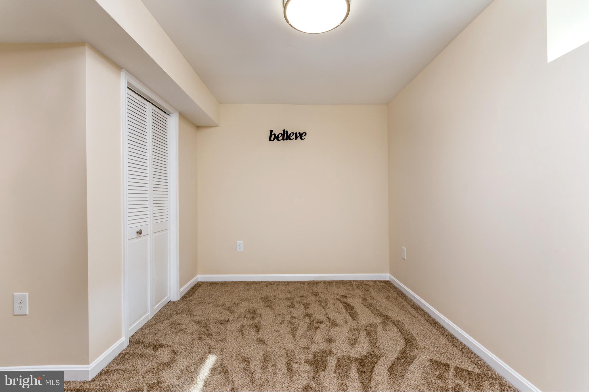 CALIFORNIA GROVE - Residential