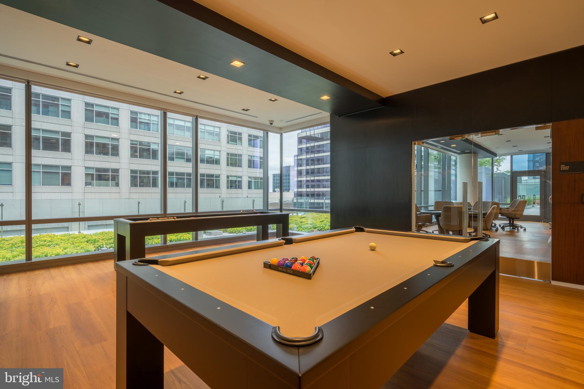 ROSSLYN - Residential Lease