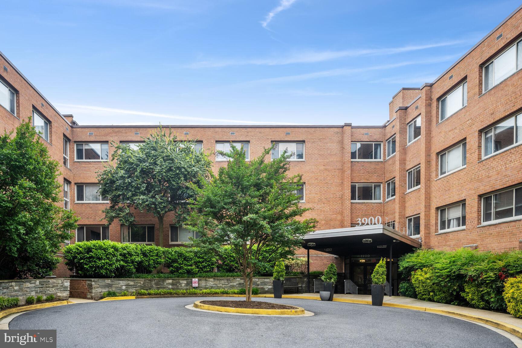 3900 TUNLAW ROAD NW 604