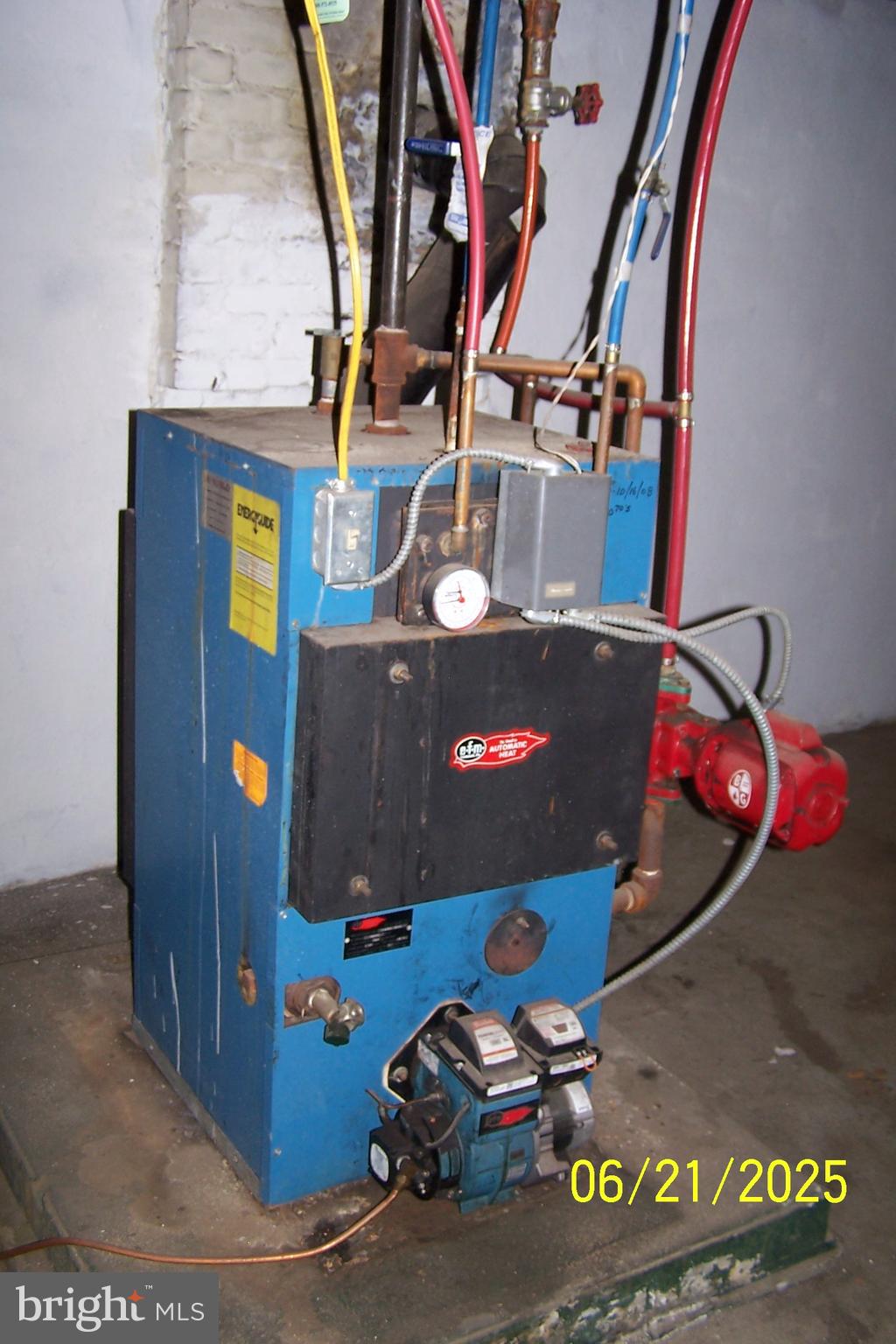 DUTCH HILL - Residential