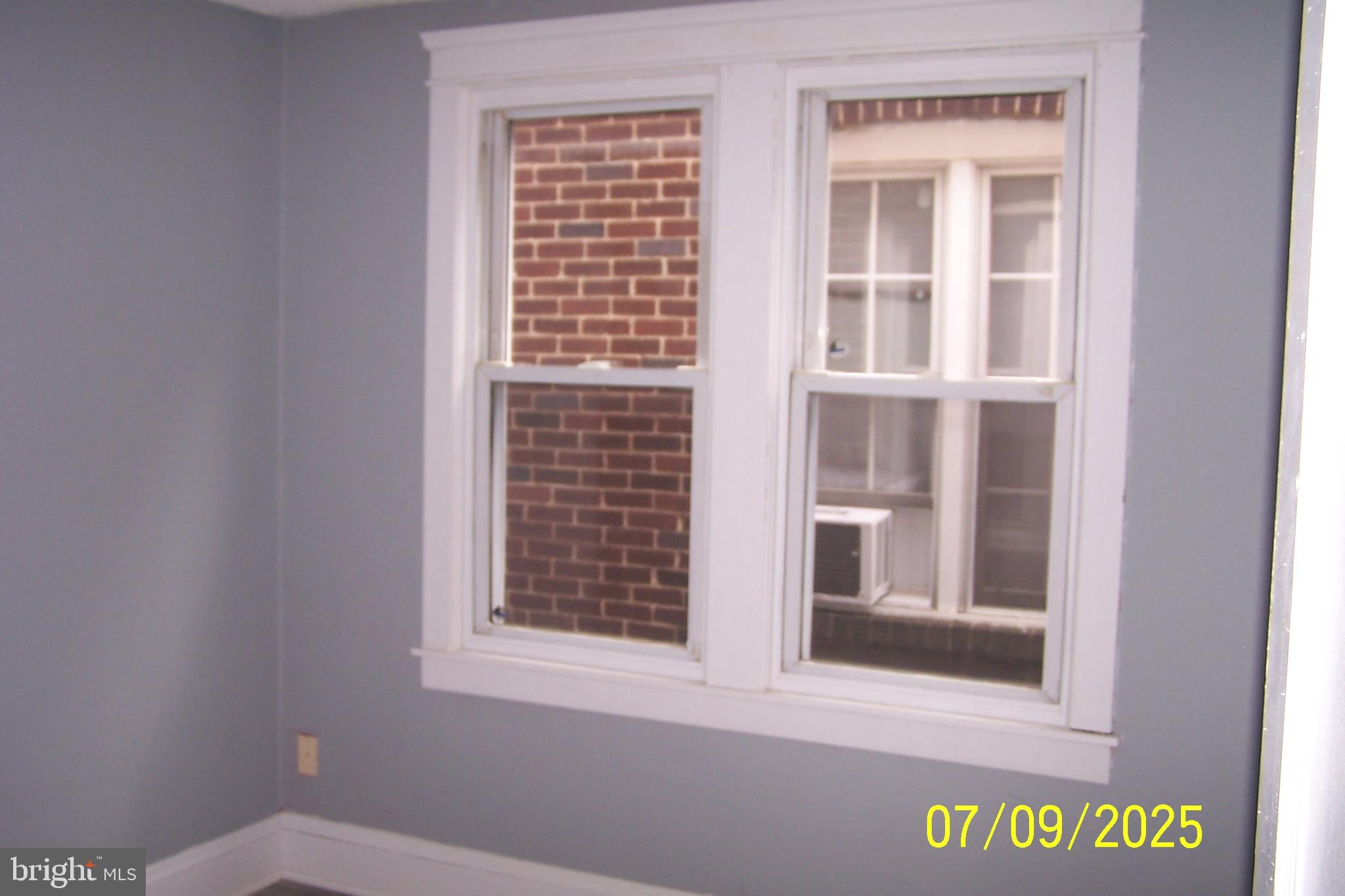 DUTCH HILL - Residential