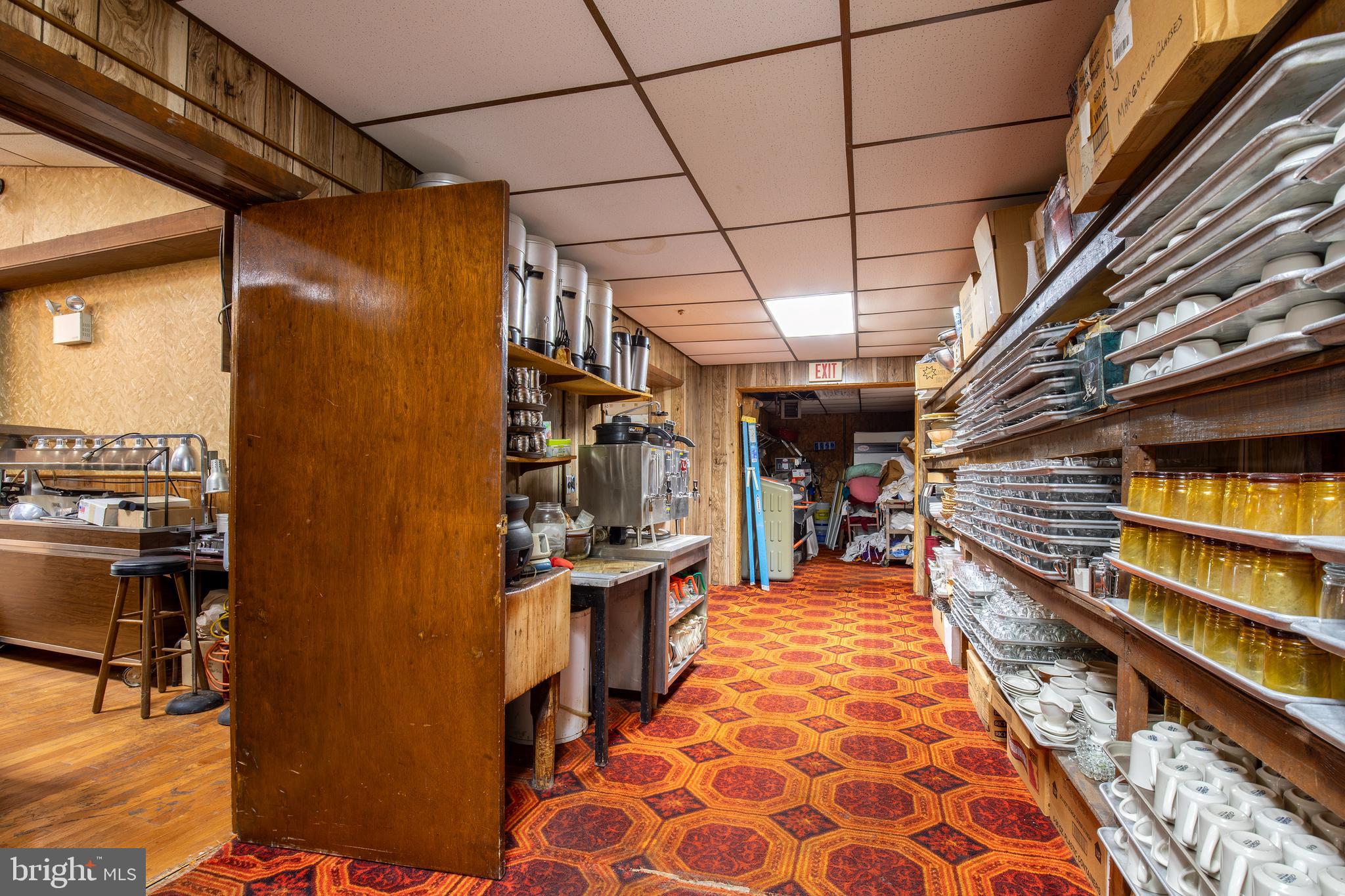 PINE VIEW ACRES - Commercial Sale