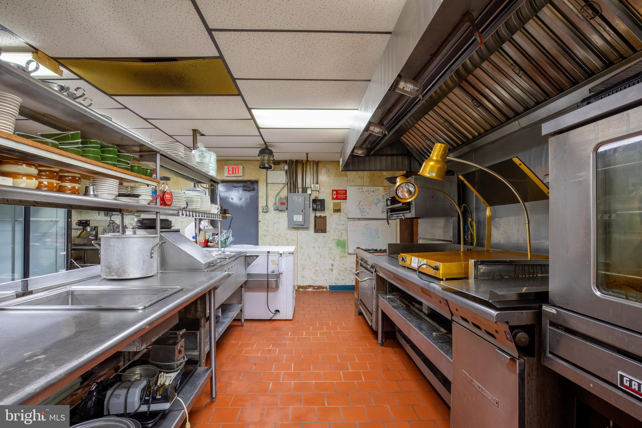 PINE VIEW ACRES - Commercial Sale