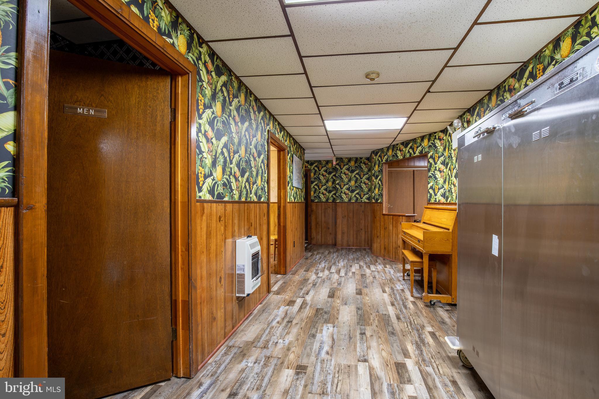 PINE VIEW ACRES - Commercial Sale