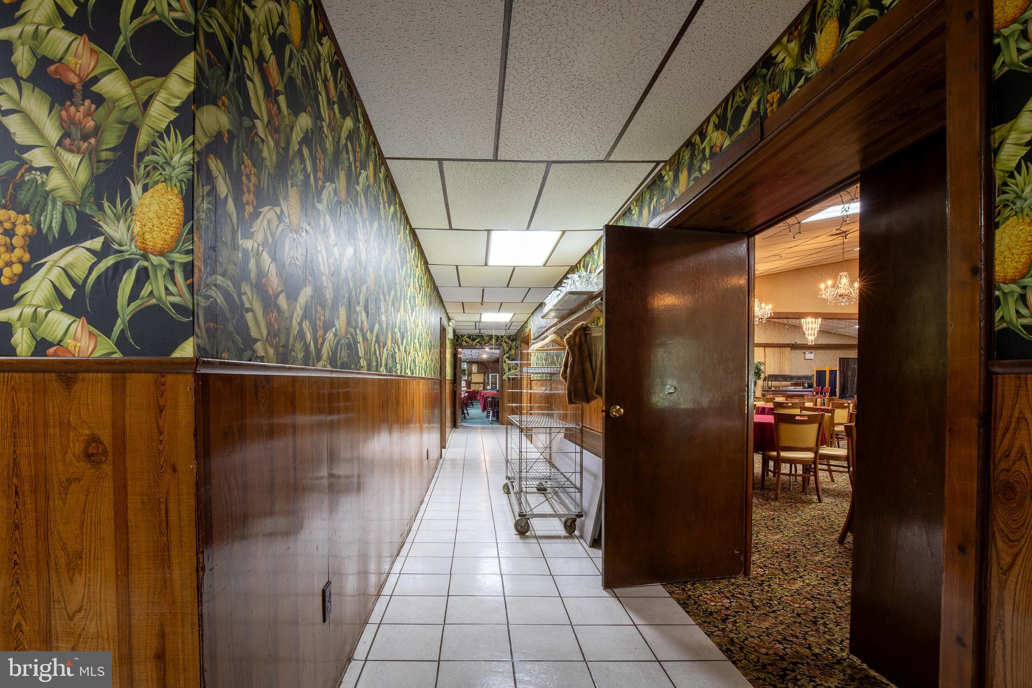 PINE VIEW ACRES - Commercial Sale