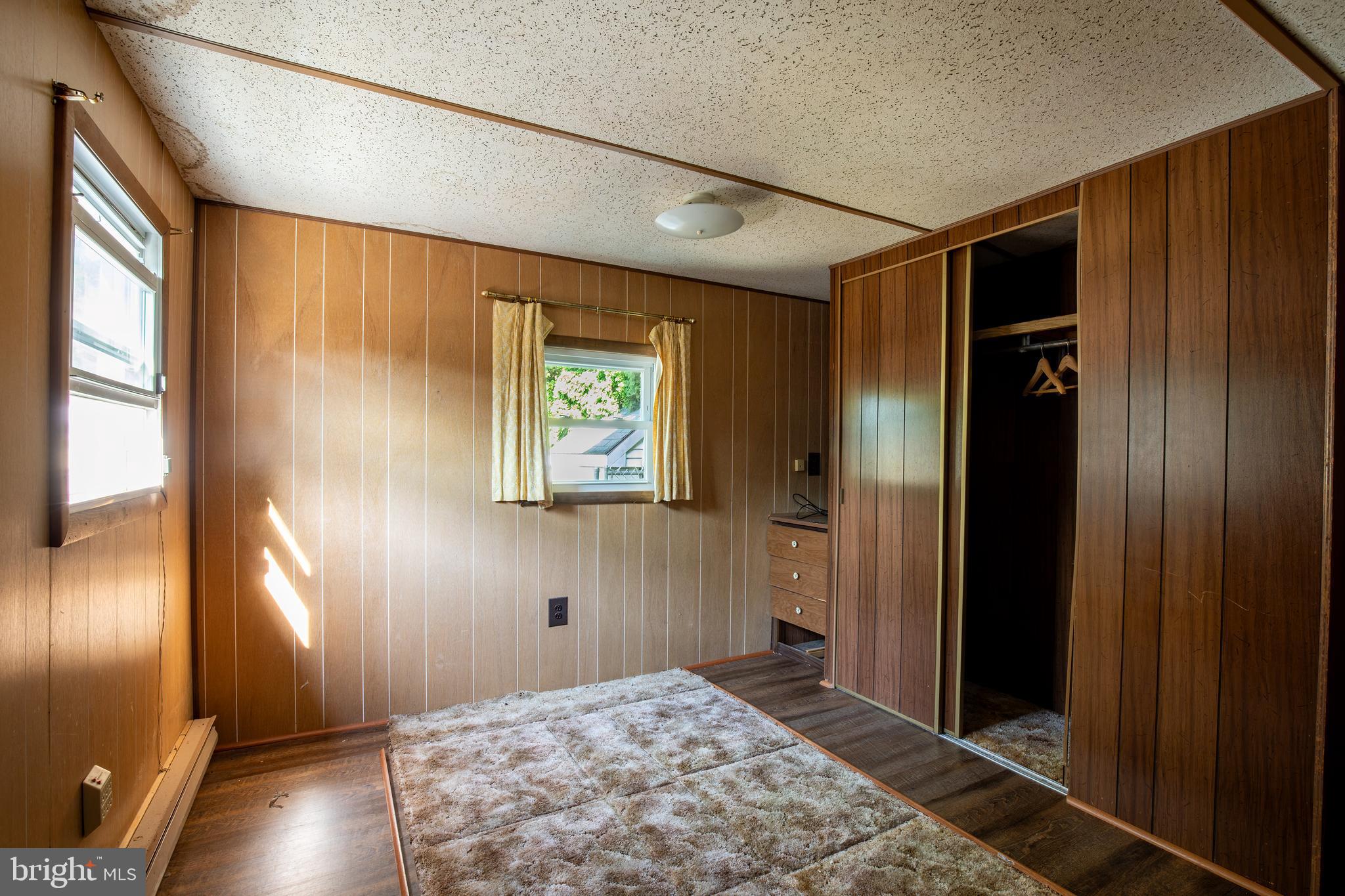 PINE VIEW ACRES - Commercial Sale