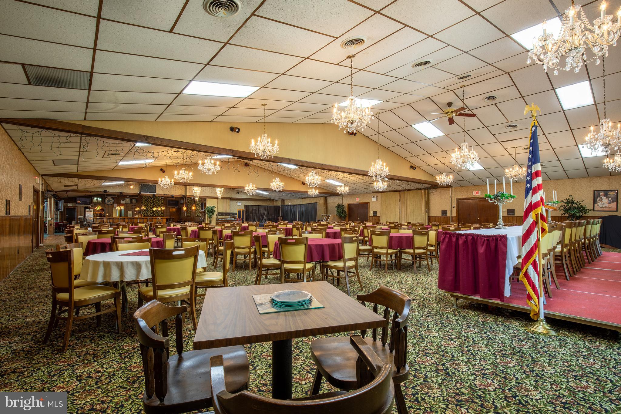 PINE VIEW ACRES - Commercial Sale