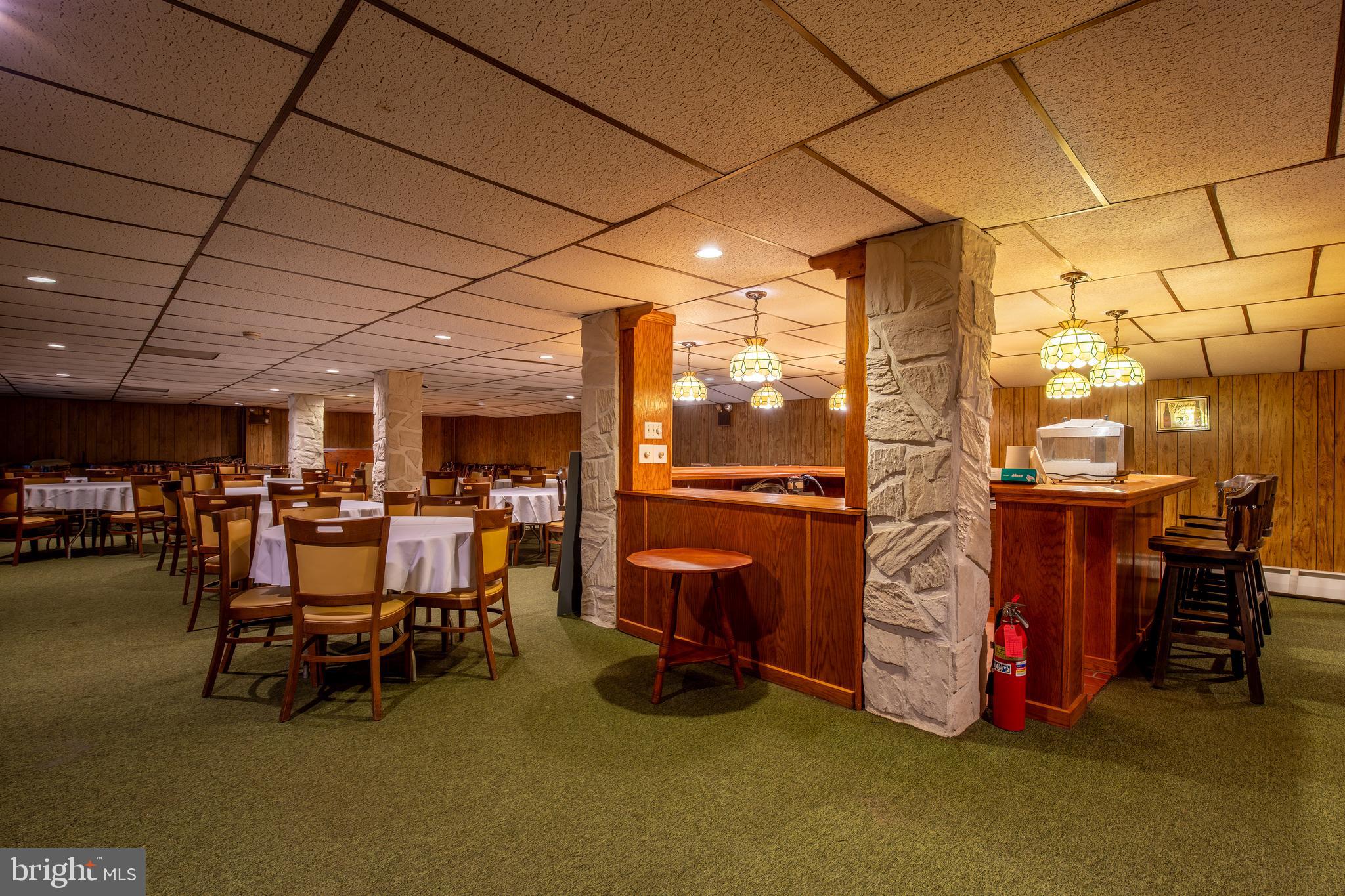 PINE VIEW ACRES - Commercial Sale