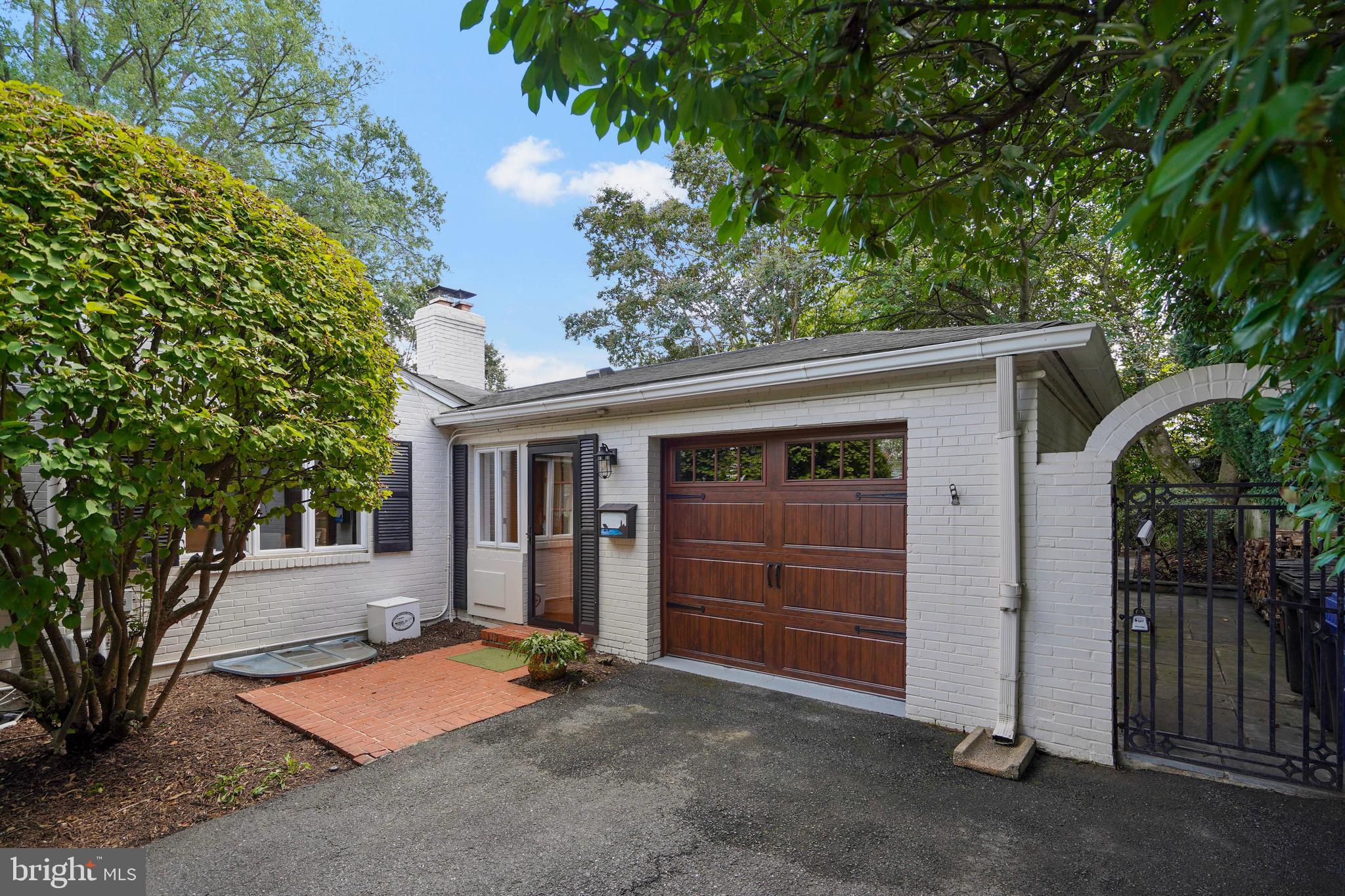 CLOVER - Residential