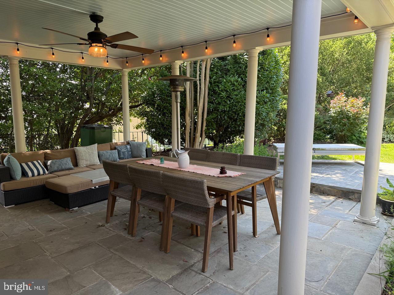 CLOVER - Residential