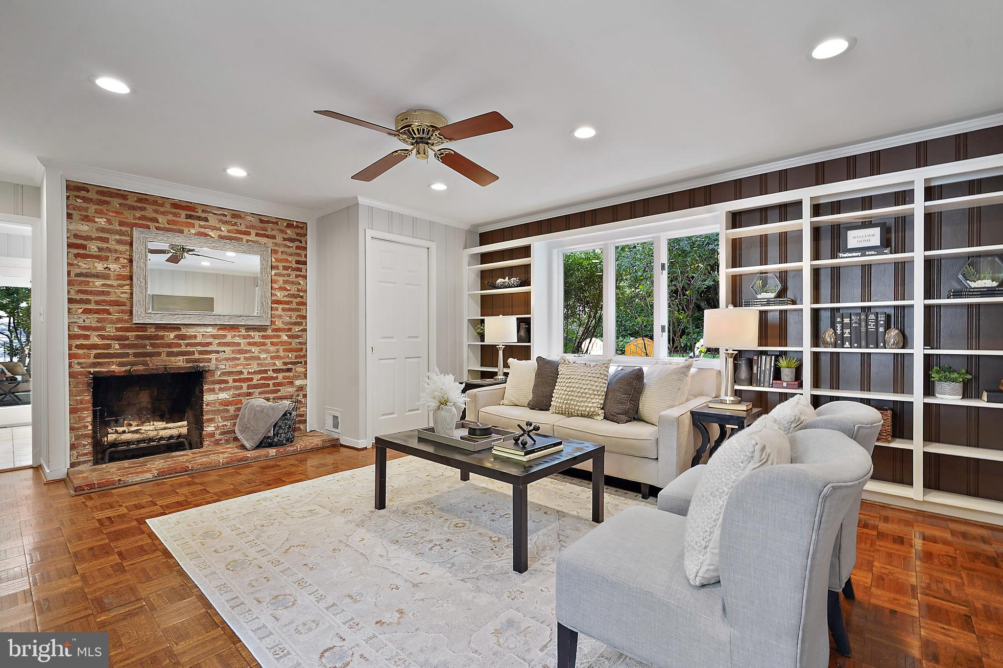 CLOVER - Residential