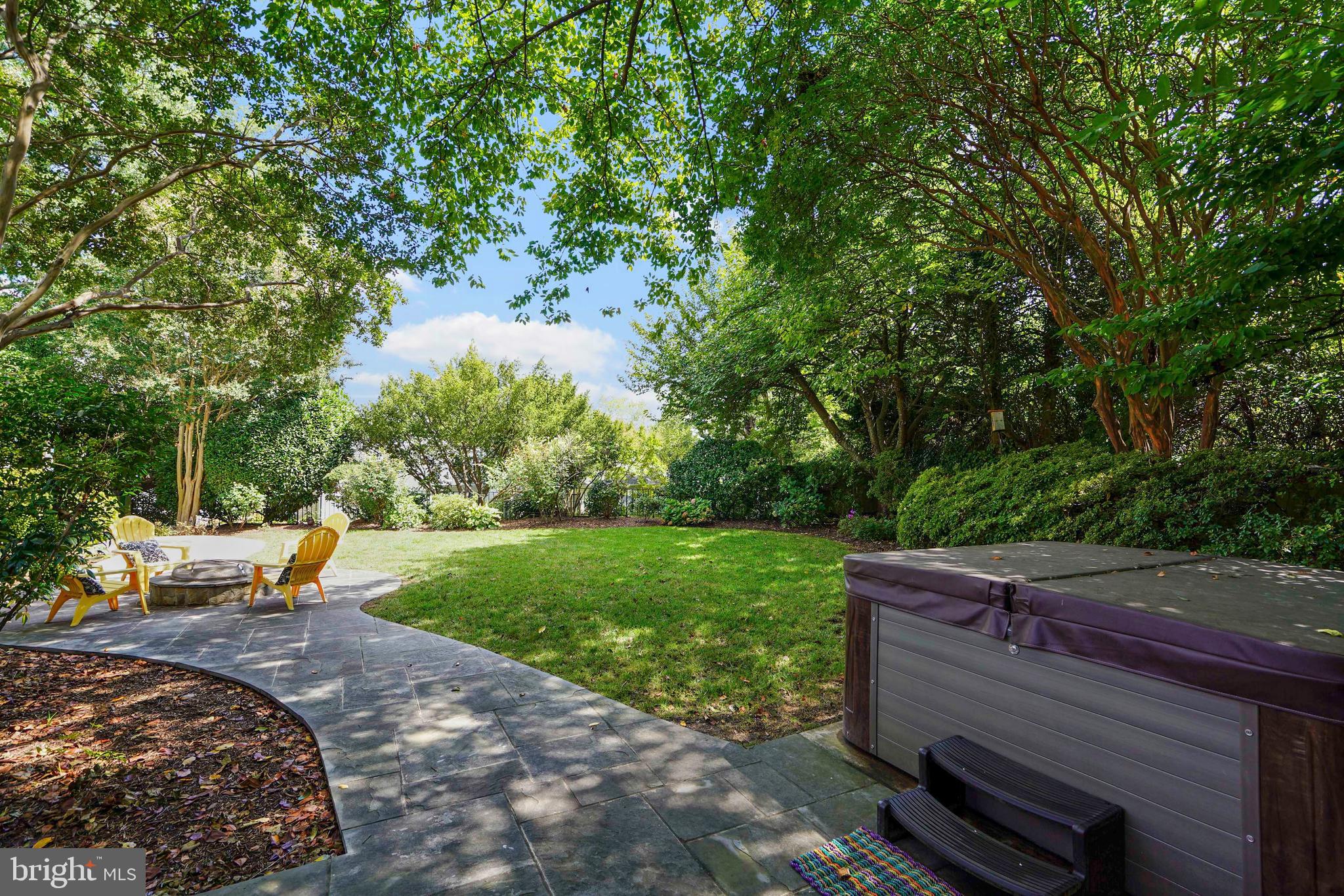 CLOVER - Residential