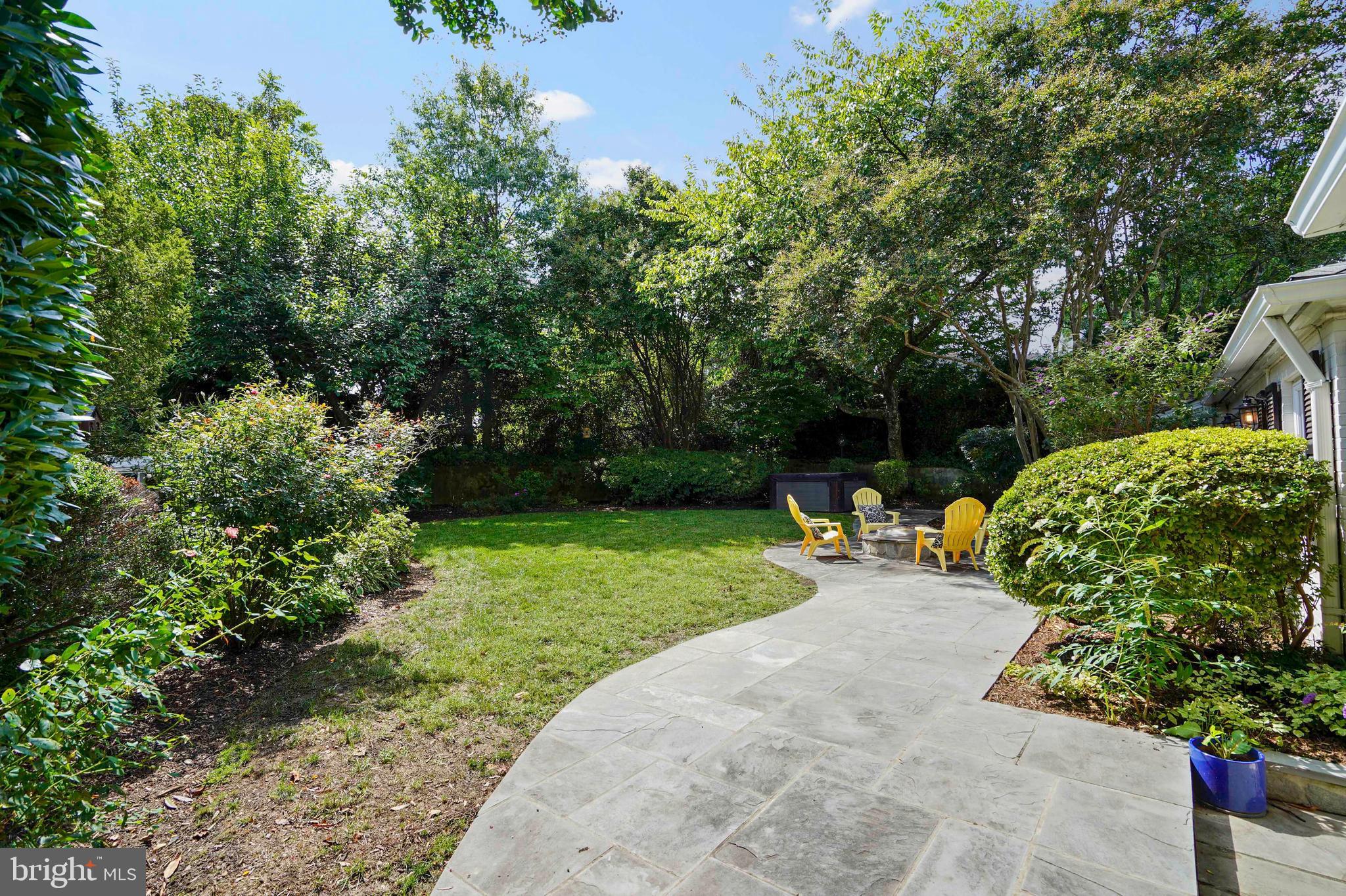 CLOVER - Residential