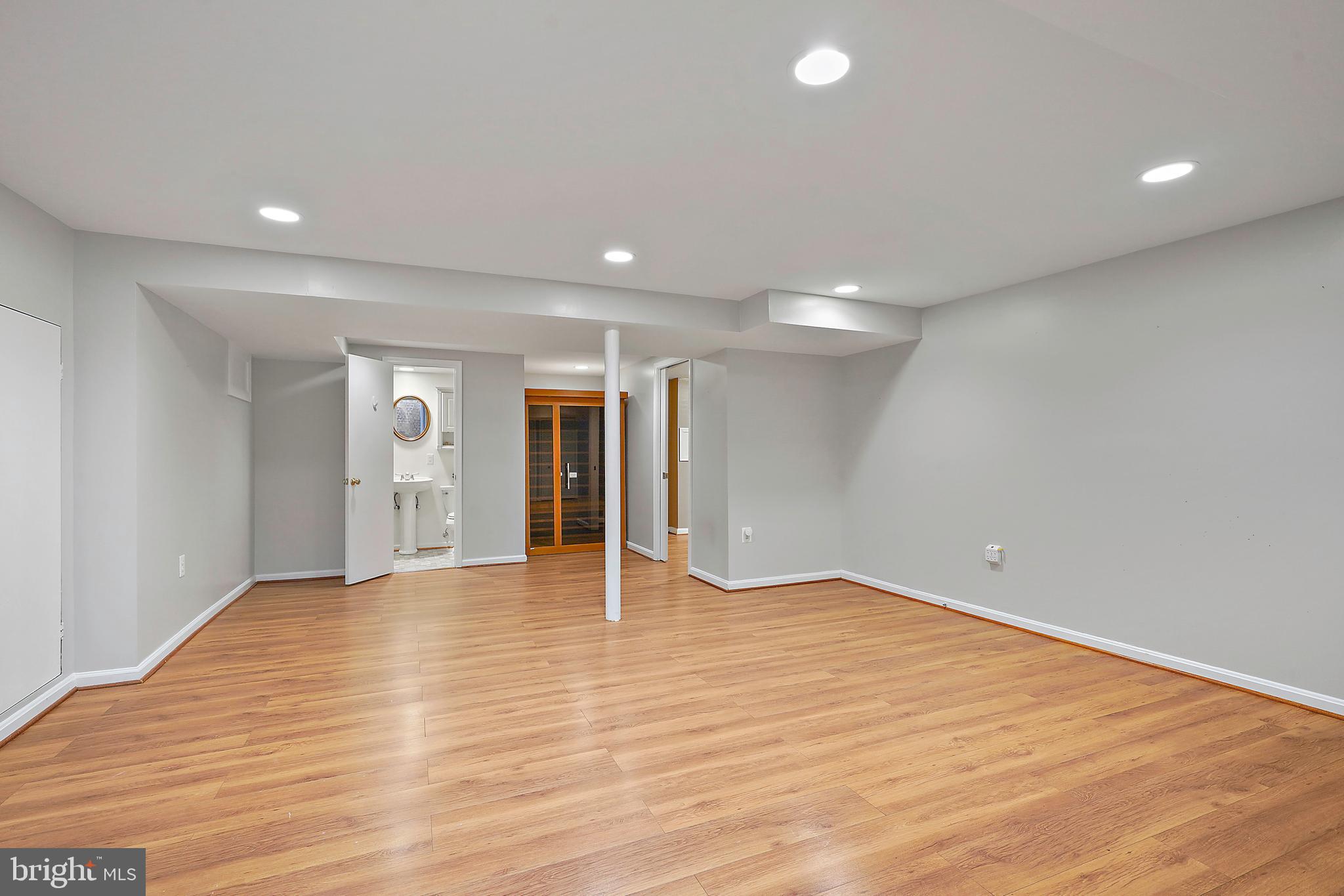 CLOVER - Residential