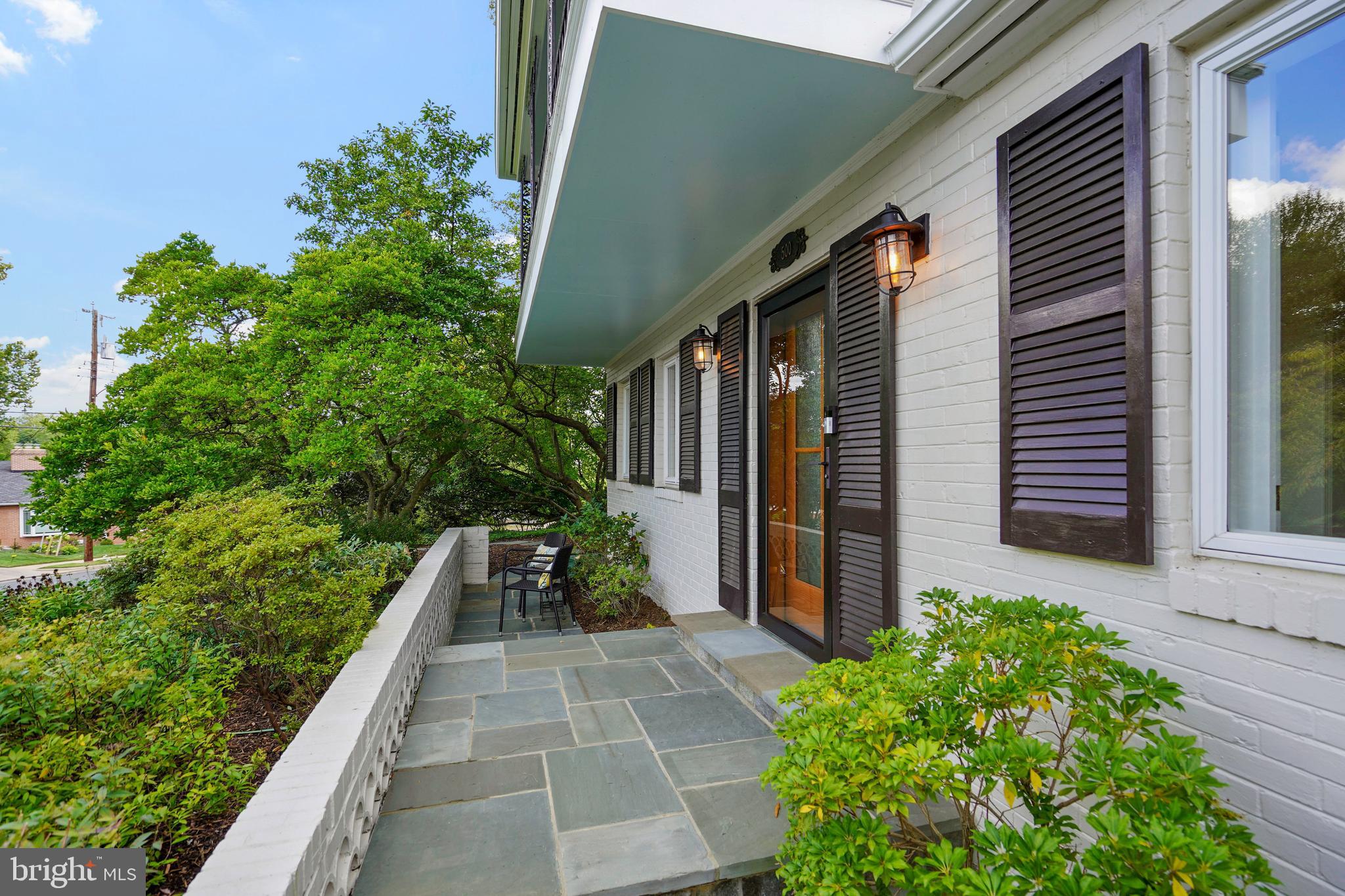 CLOVER - Residential