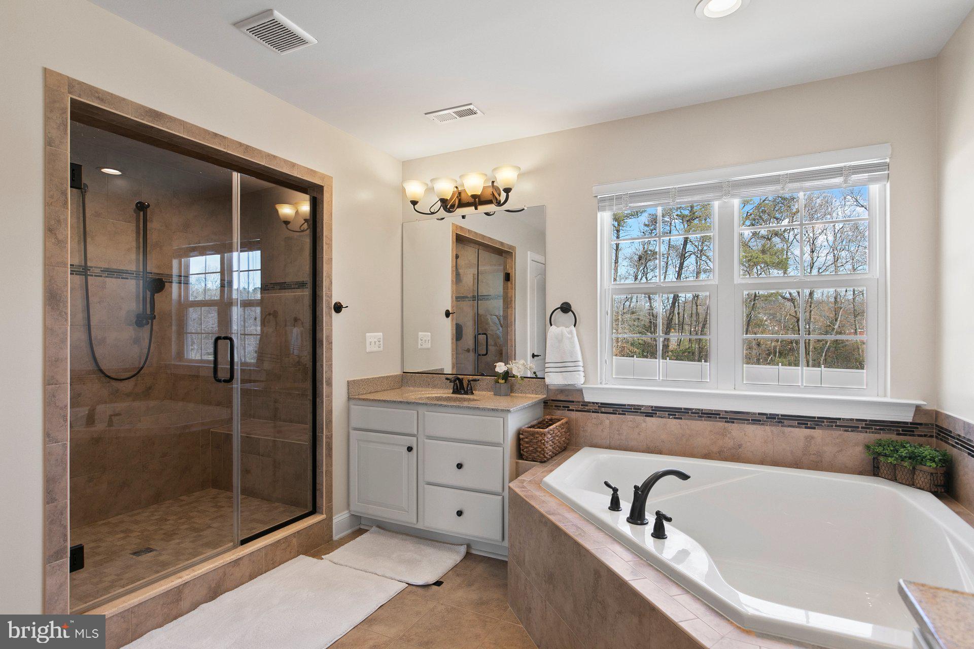 GRANDVIEW HAVEN - Residential