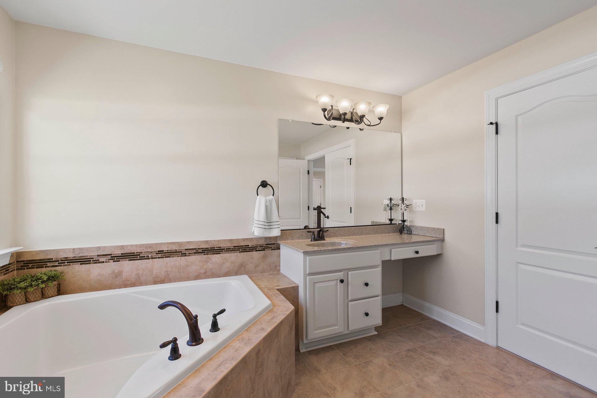 GRANDVIEW HAVEN - Residential