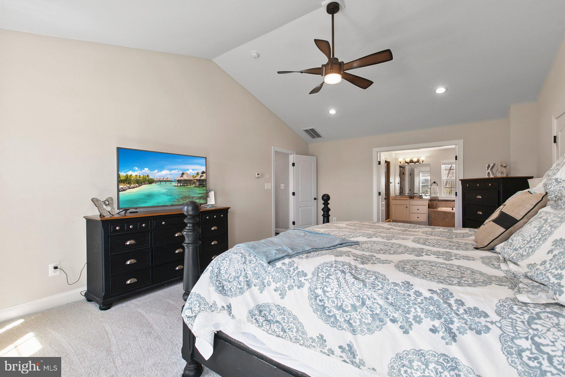 GRANDVIEW HAVEN - Residential