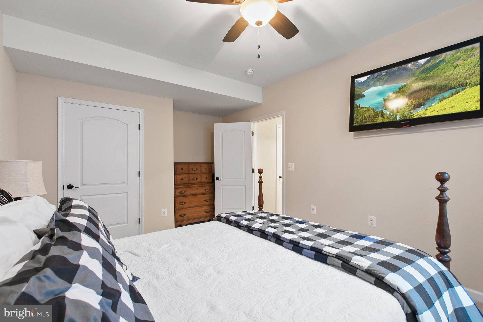 GRANDVIEW HAVEN - Residential