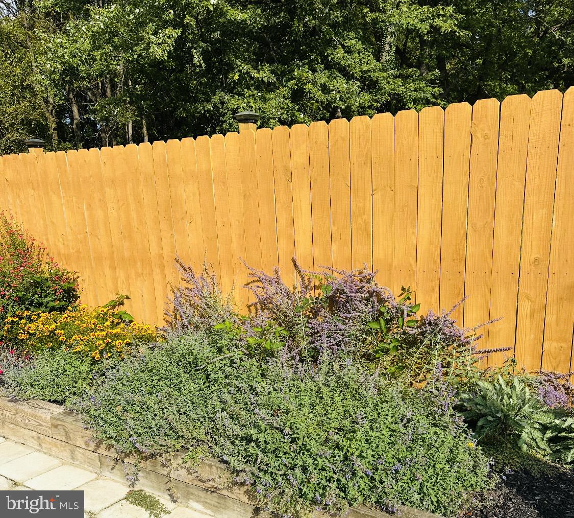 TALLWOOD - Residential