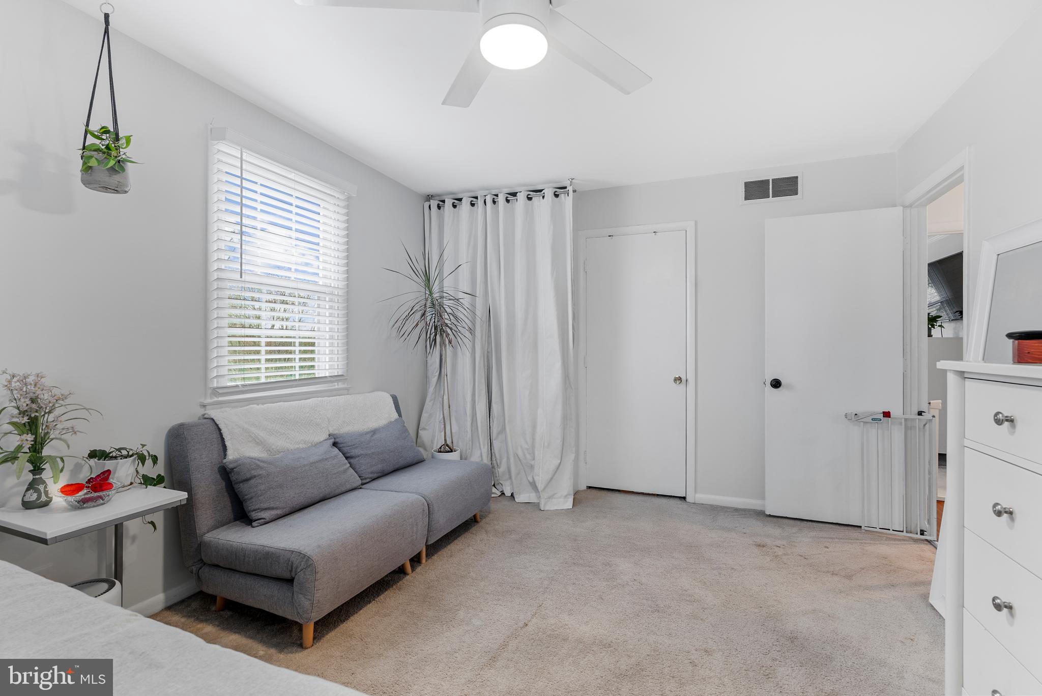 TALLWOOD - Residential