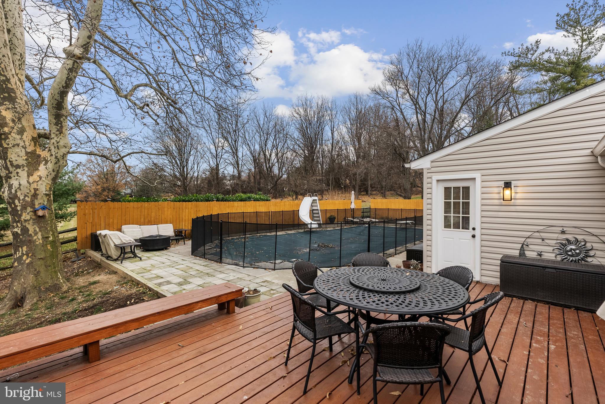 TALLWOOD - Residential