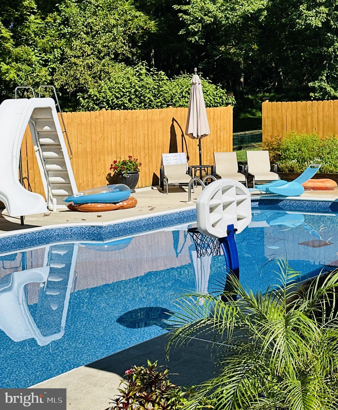 TALLWOOD - Residential