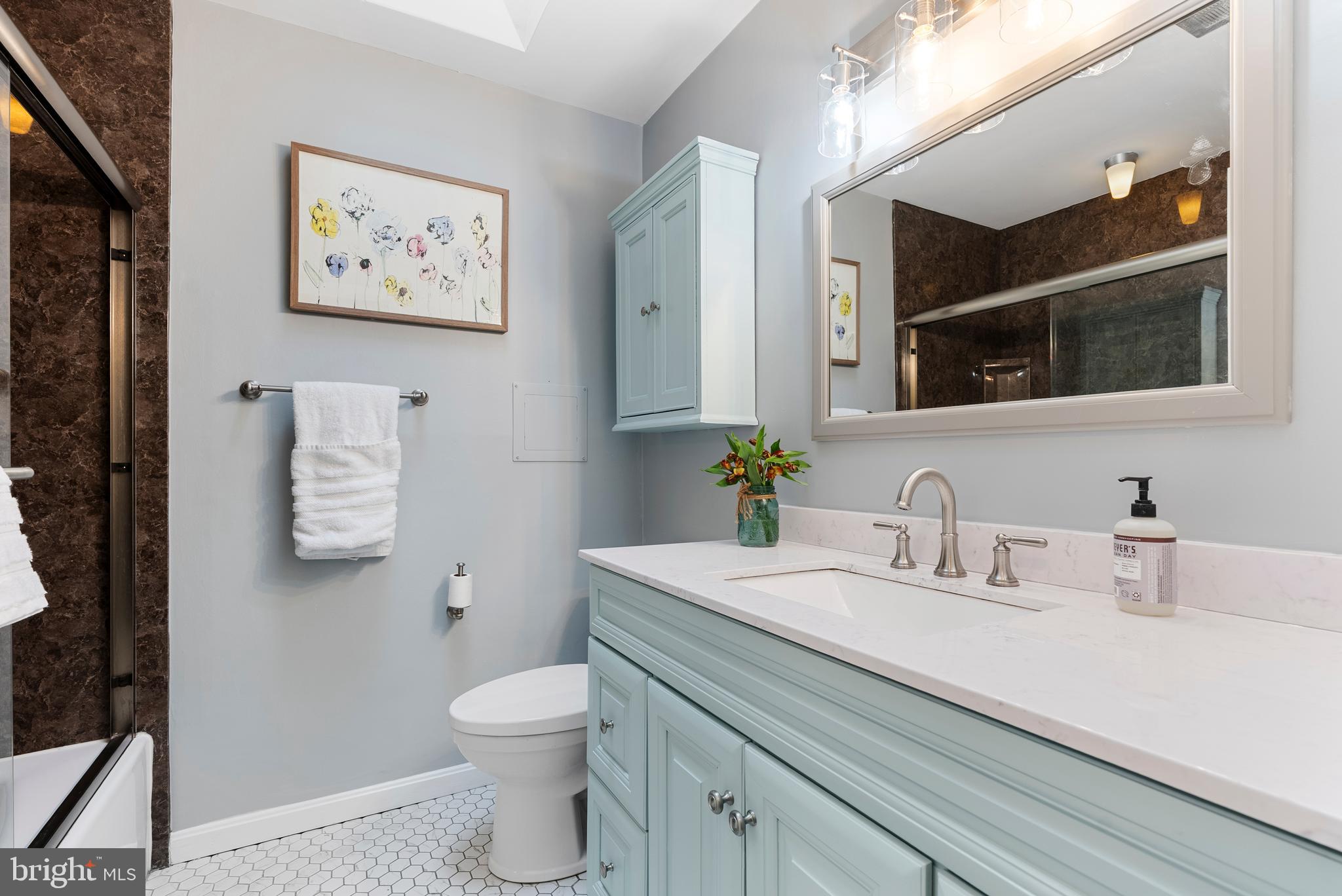 TALLWOOD - Residential