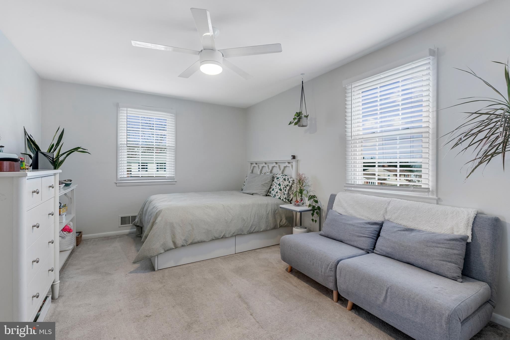 TALLWOOD - Residential