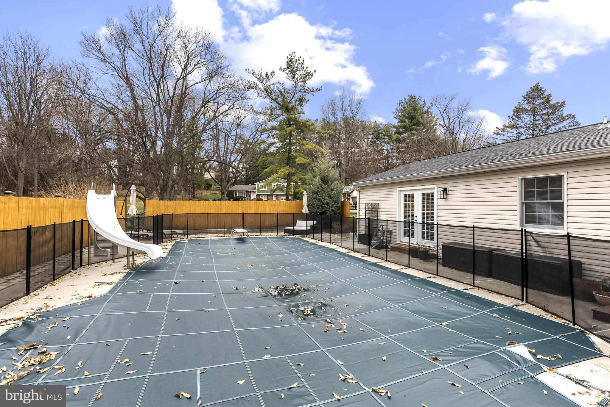 TALLWOOD - Residential