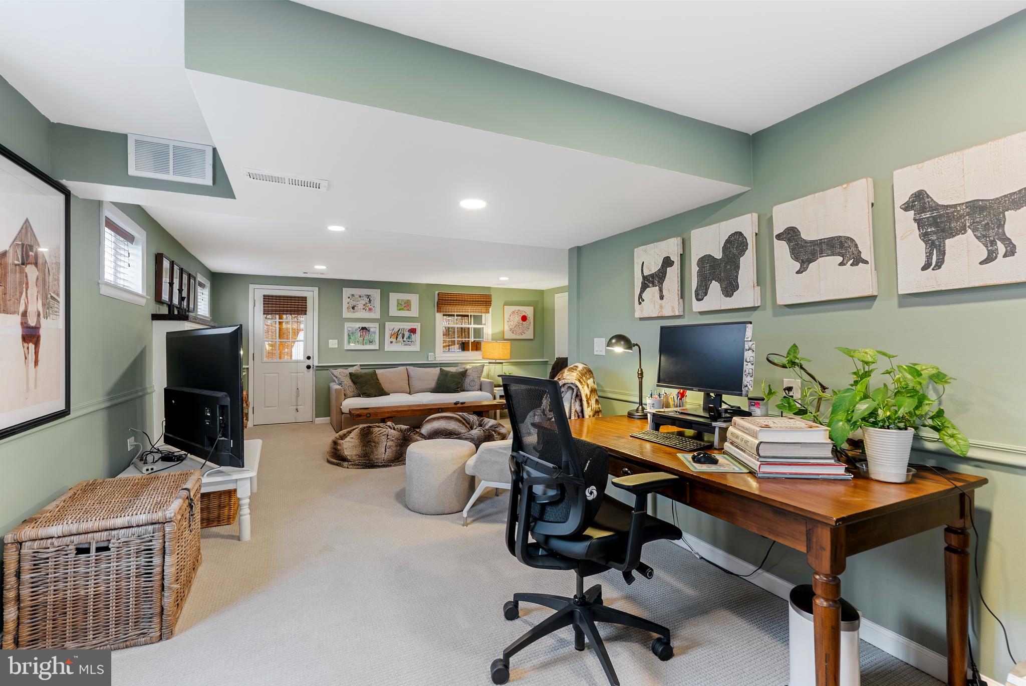 TALLWOOD - Residential