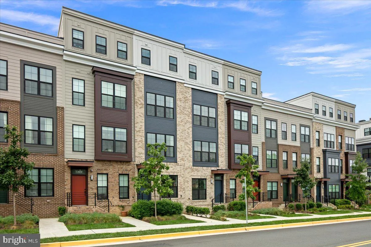 7371 Arlington Boulevard, Falls Church, VA, 22042