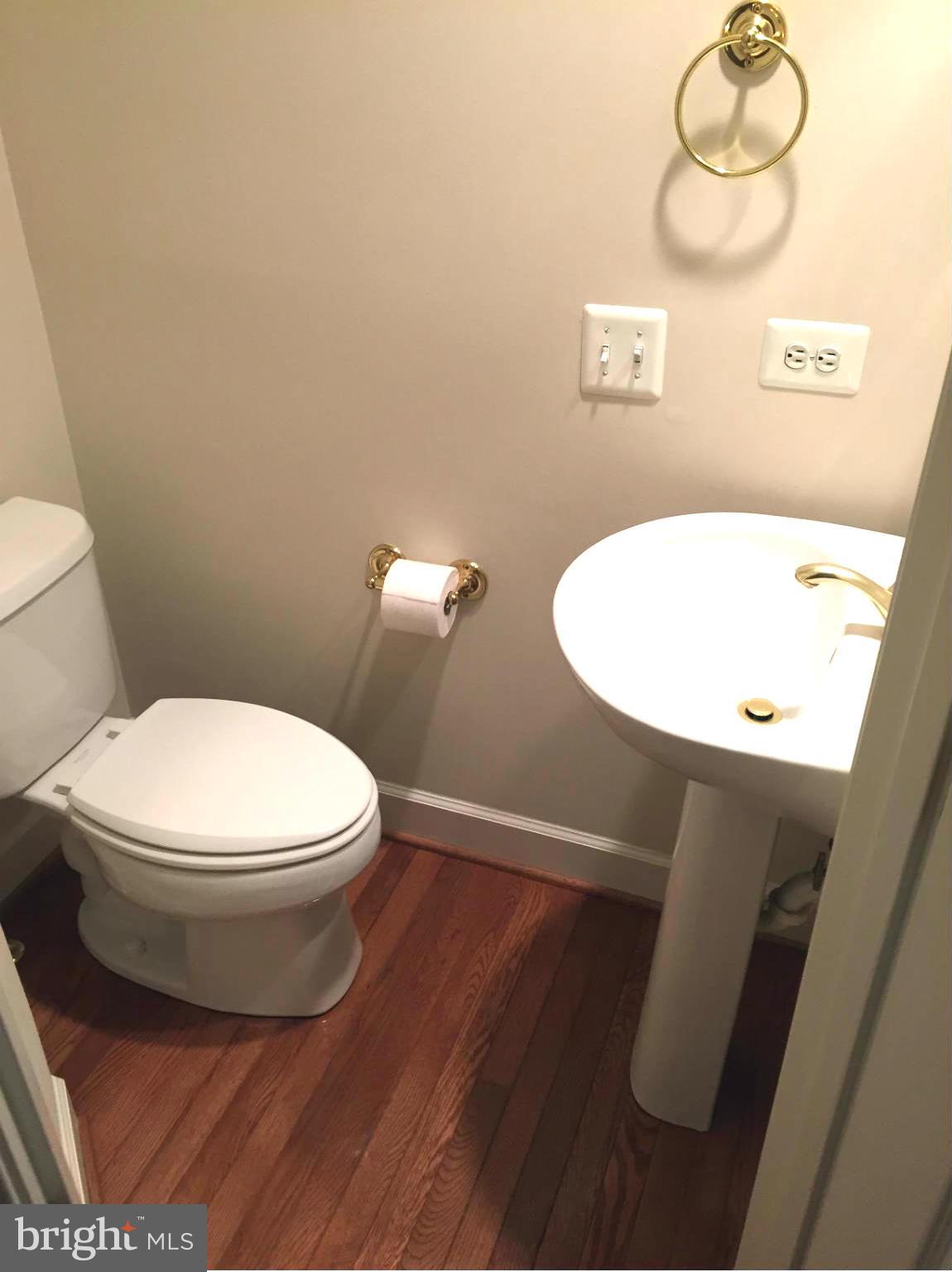 STONEGATE - Residential Lease